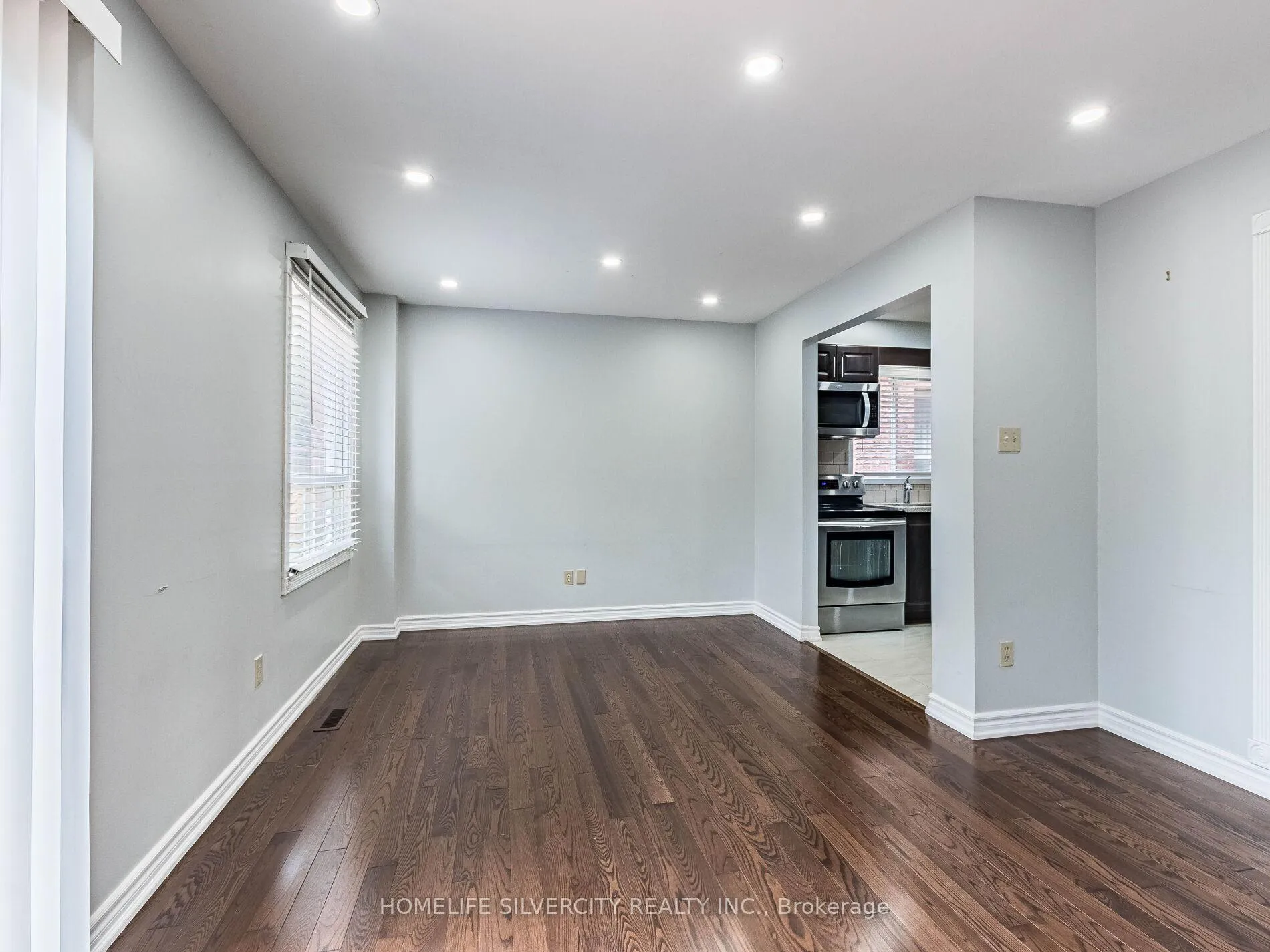 Photo 11 of Unit 1, 30 Castlehill Road, Brampton, Northwood Park — HOMEH