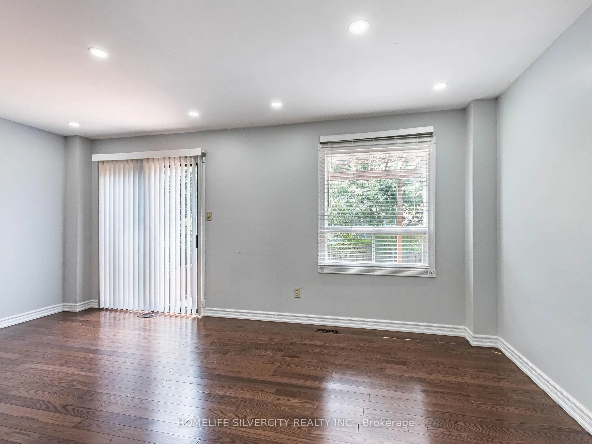 Photo 13 of Unit 1, 30 Castlehill Road, Brampton, Northwood Park — HOMEH