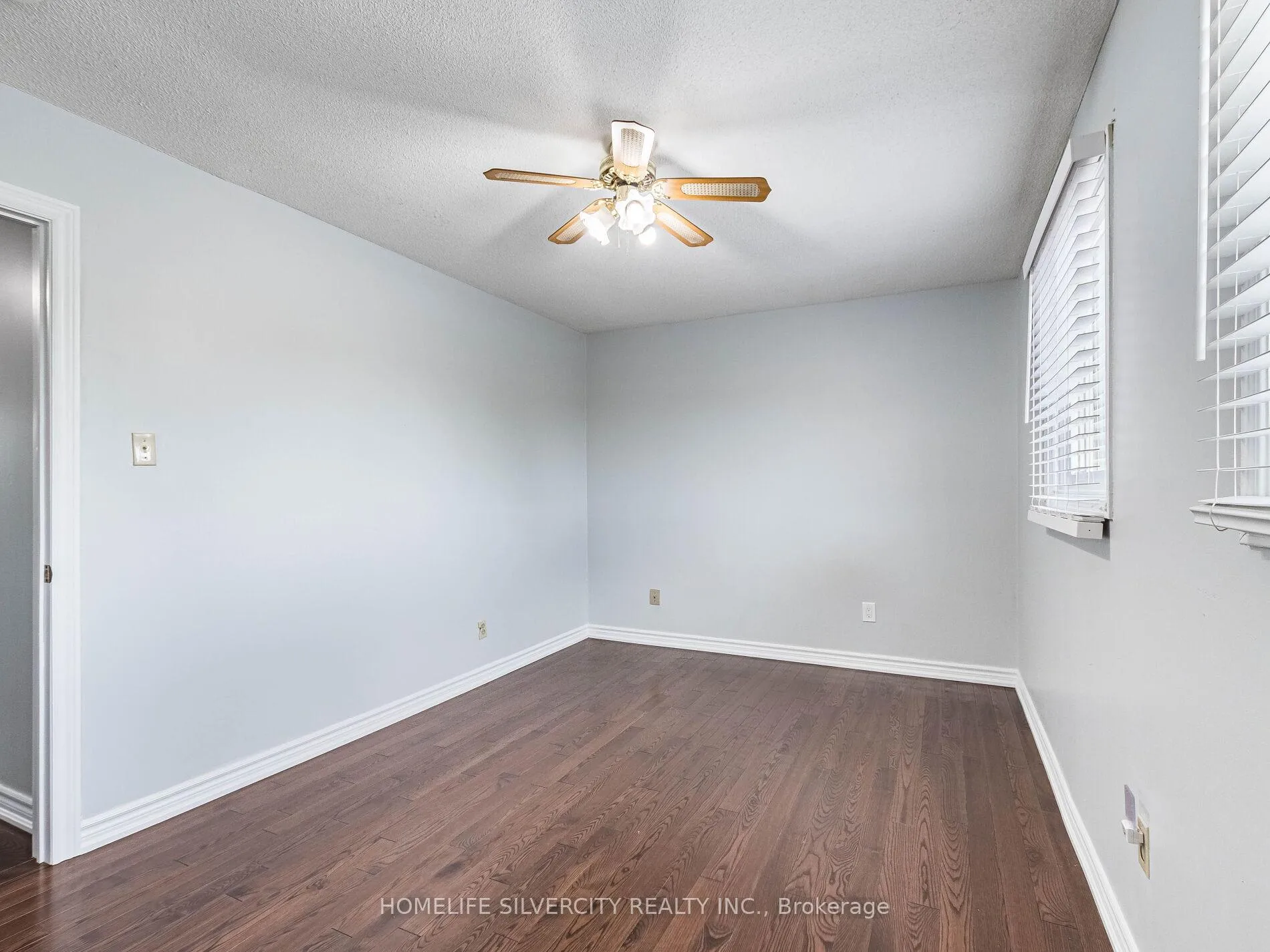 Photo 30 of Unit 1, 30 Castlehill Road, Brampton, Northwood Park — HOMEH