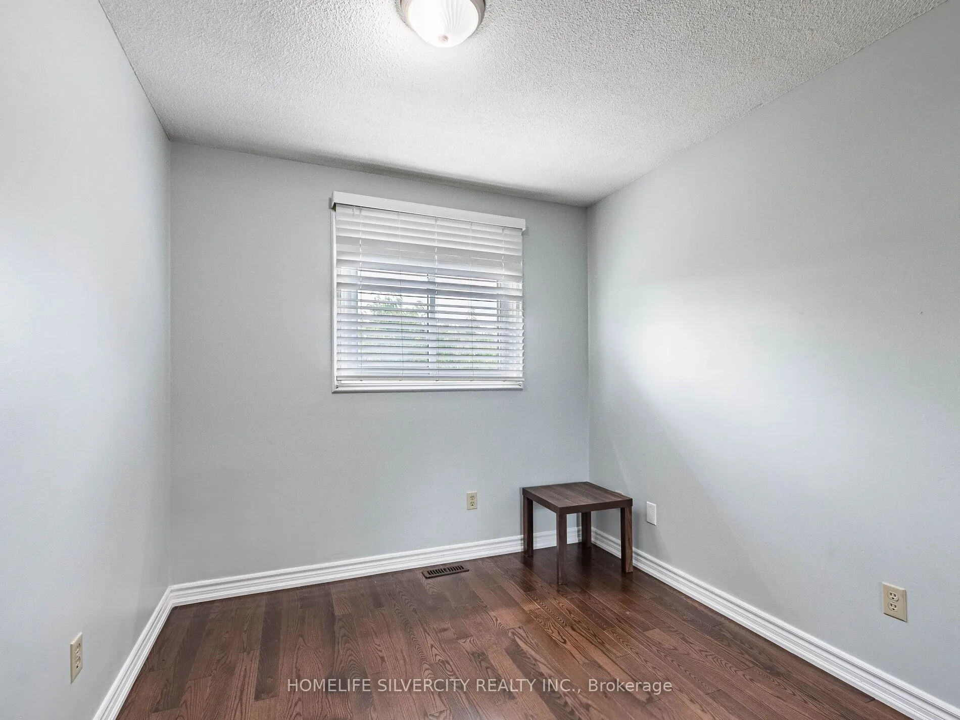 Photo 35 of Unit 1, 30 Castlehill Road, Brampton, Northwood Park — HOMEH