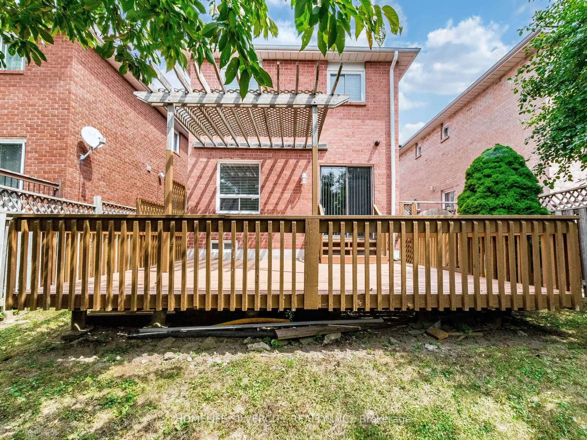 Photo 41 of Unit 1, 30 Castlehill Road, Brampton, Northwood Park — HOMEH
