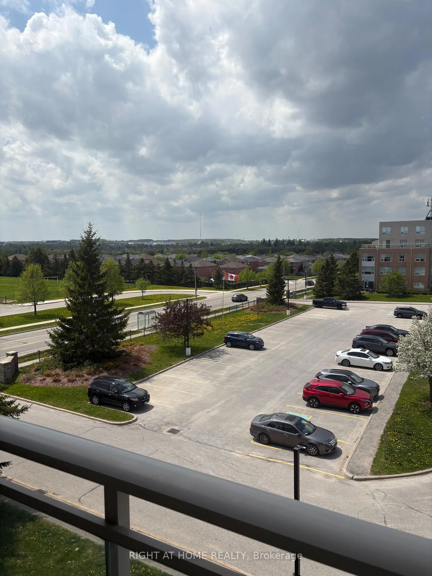 Photo 15 of Unit 403, 94 Dean Avenue, Barrie, Painswick South — HOMEH