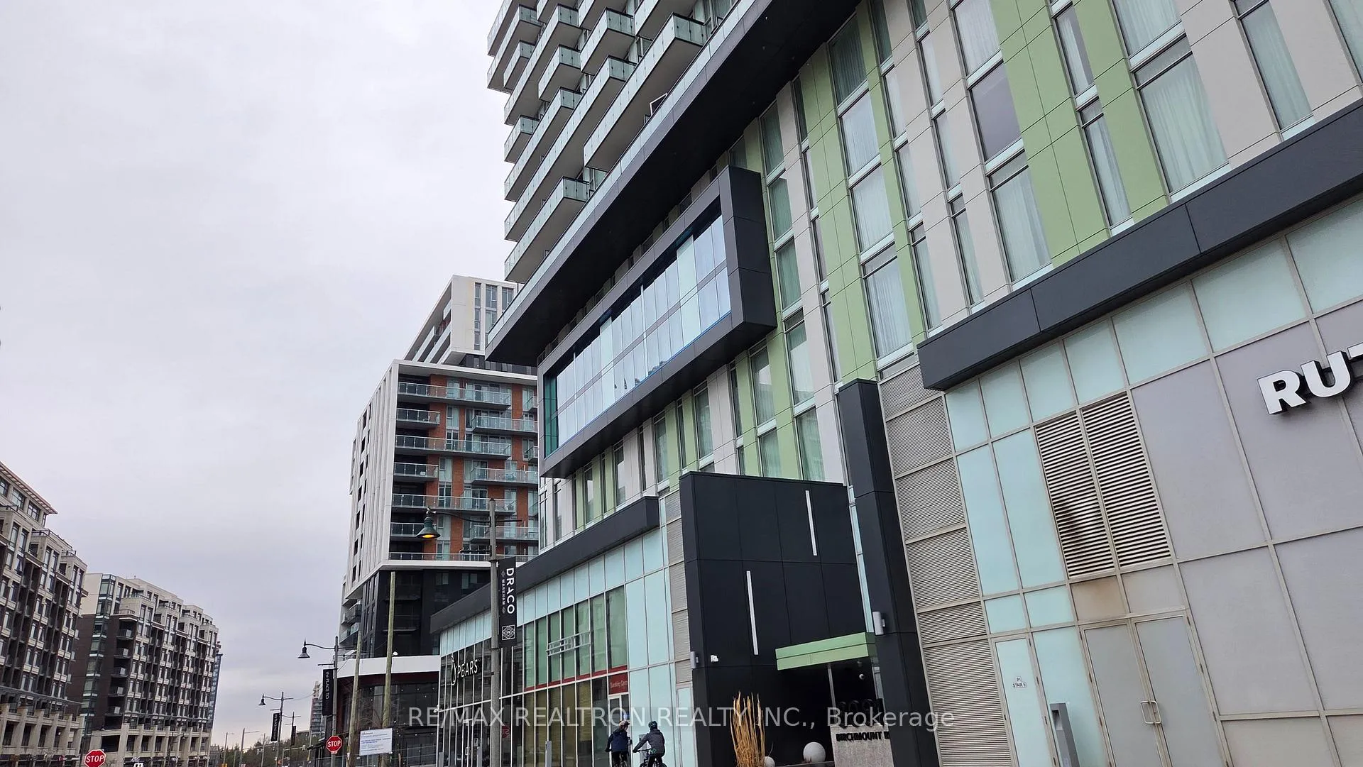 Photo 2 of Unit 524, 8119 Birchmount Road, Markham, Unionville — HOMEH