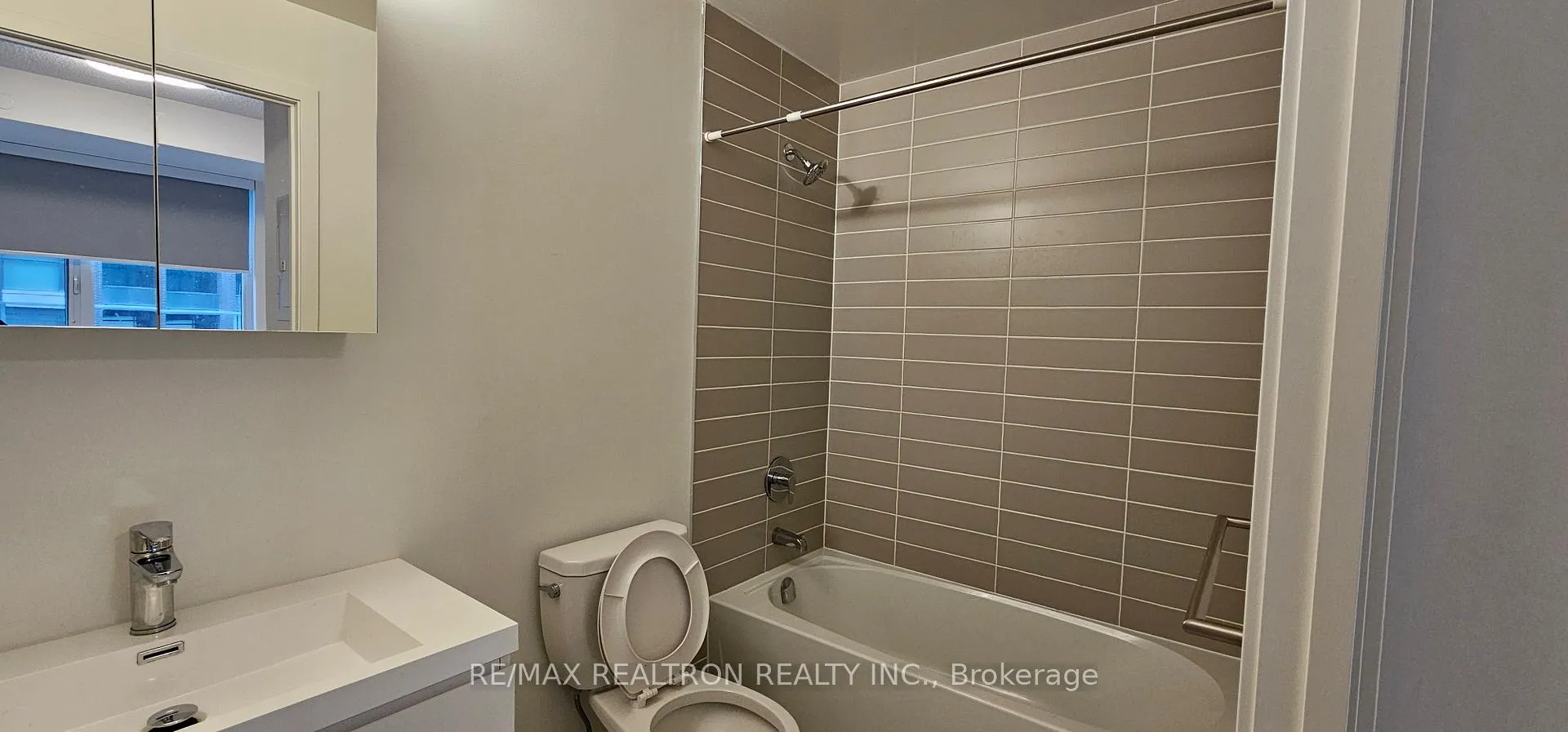 Photo 9 of Unit 524, 8119 Birchmount Road, Markham, Unionville — HOMEH