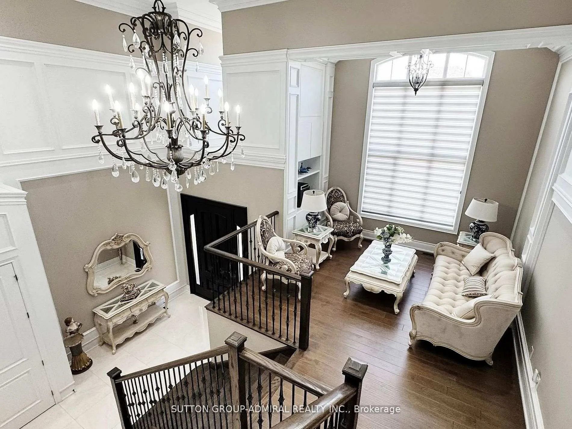 Photo 5 of 109 Farrell Road, Vaughan, Patterson — HOMEH