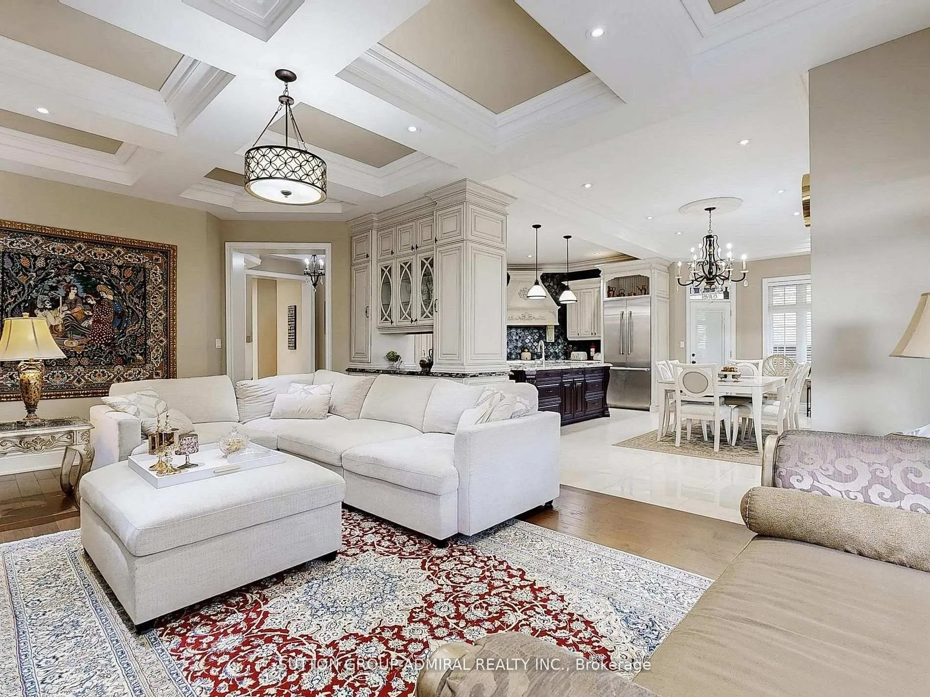 Photo 10 of 109 Farrell Road, Vaughan, Patterson — HOMEH