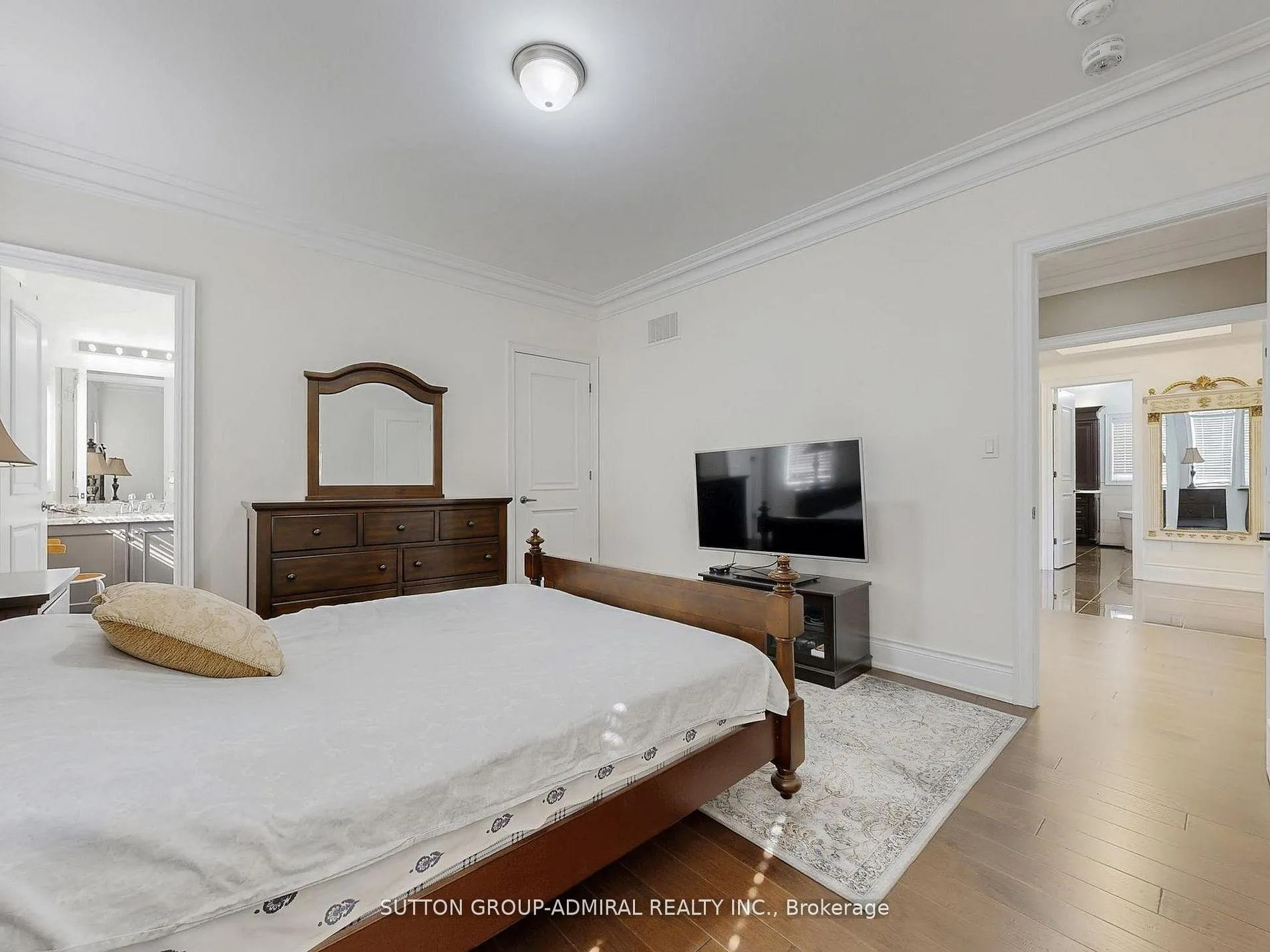 Photo 35 of 109 Farrell Road, Vaughan, Patterson — HOMEH