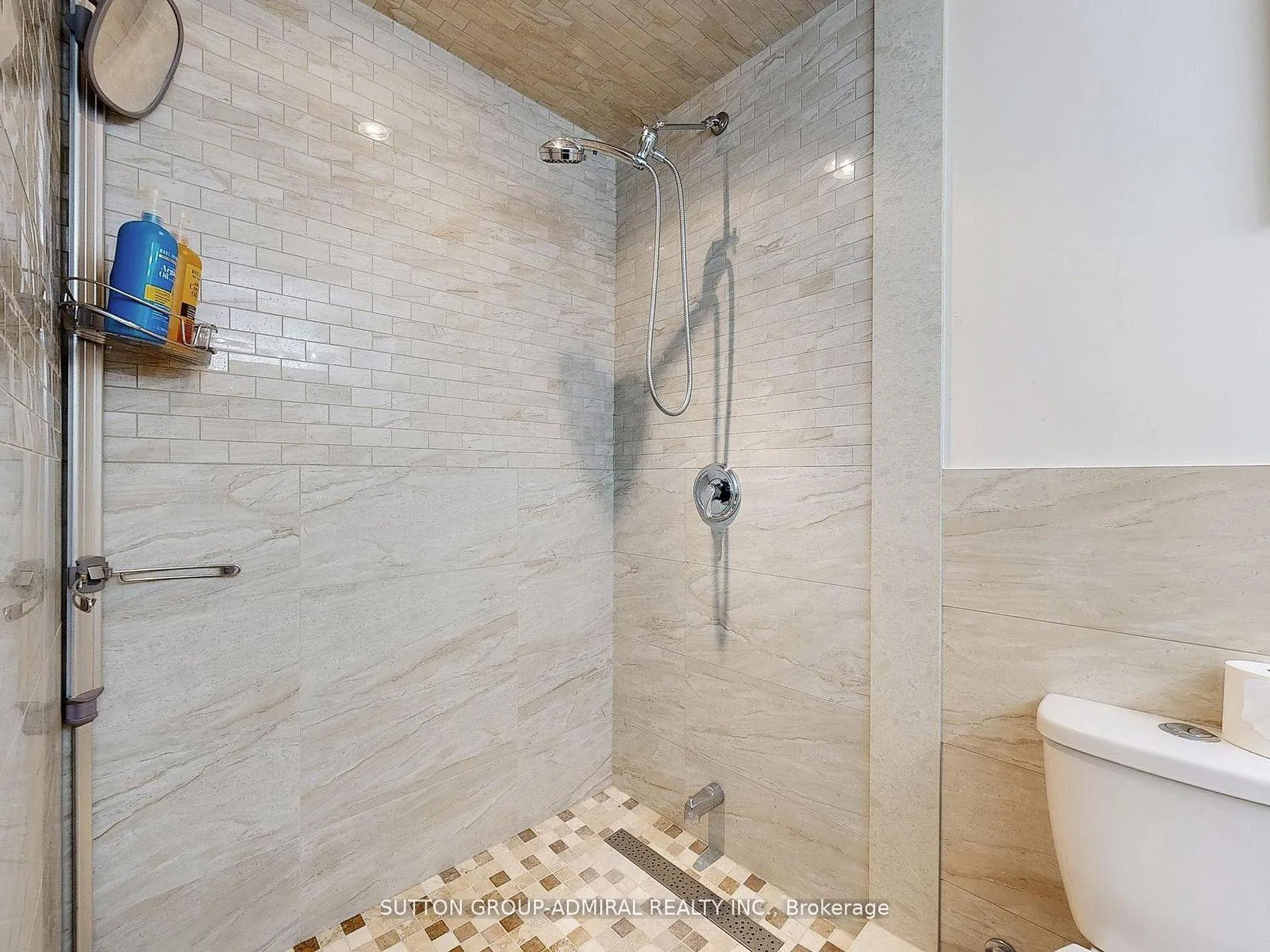 Photo 45 of 109 Farrell Road, Vaughan, Patterson — HOMEH