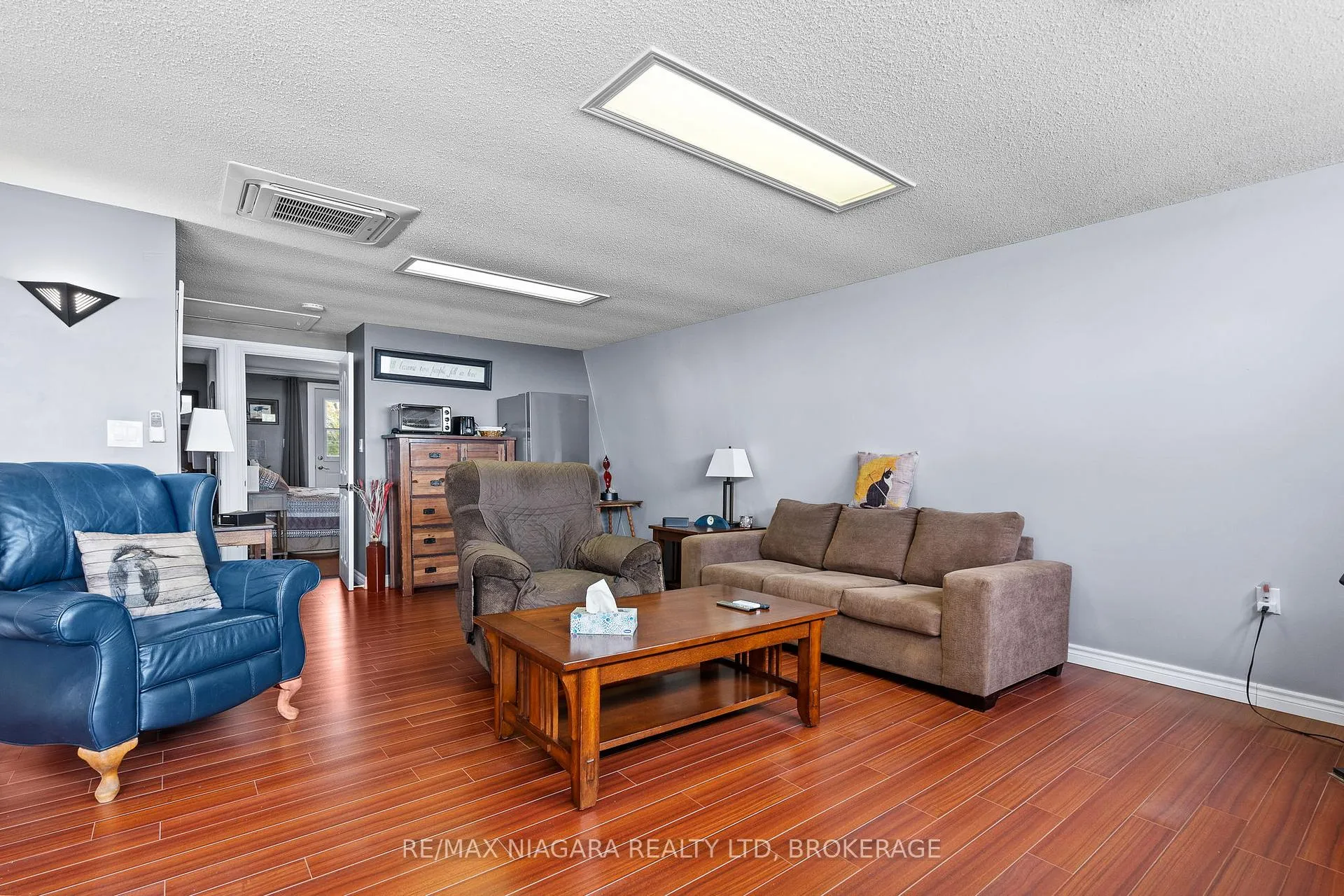 Photo 18 of 10825 Lakeshore Road W, Wainfleet, Lakeshore — HOMEH