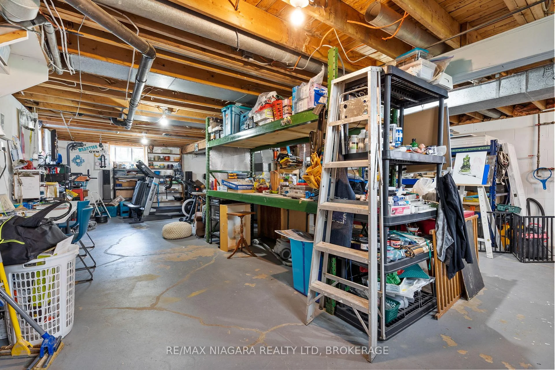 Photo 25 of 10825 Lakeshore Road W, Wainfleet, Lakeshore — HOMEH