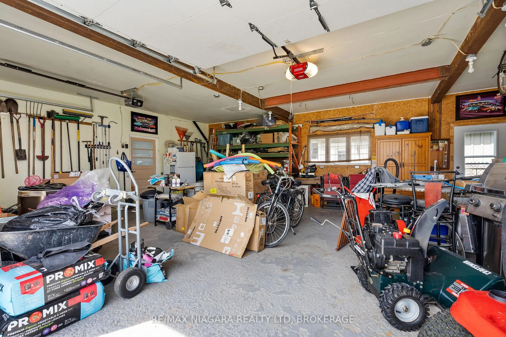 Photo 28 of 10825 Lakeshore Road W, Wainfleet, Lakeshore — HOMEH