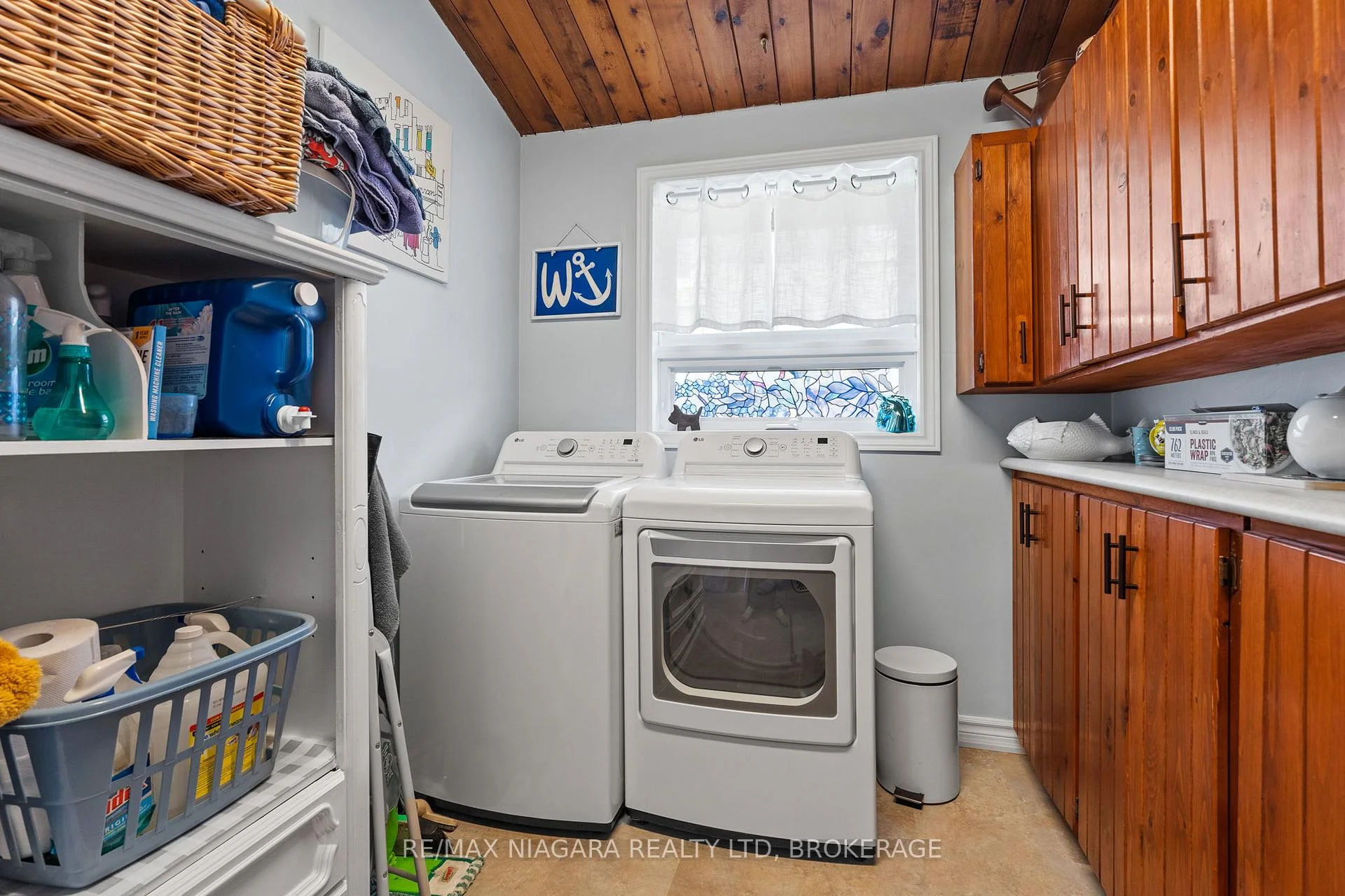 Photo 16 of 10825 Lakeshore Road W, Wainfleet, Lakeshore — HOMEH