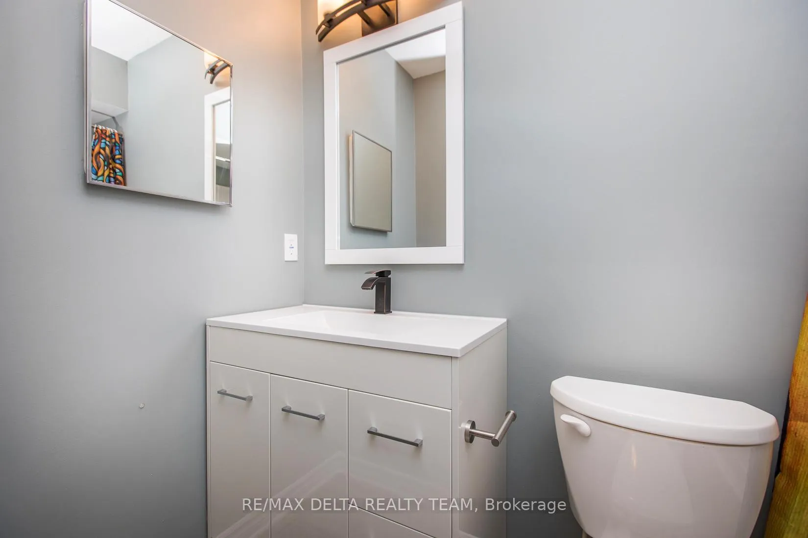 Photo 36 of Unit 8, 323 Monica Crescent, Ottawa, Bilberry Creek/Queenswood Heights — HOMEH