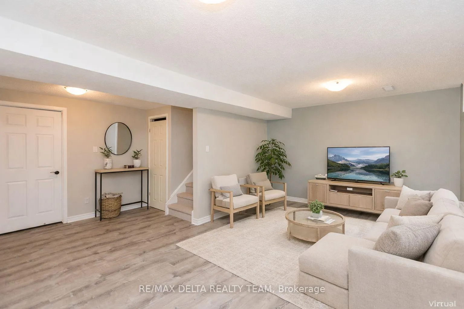 Photo 41 of Unit 8, 323 Monica Crescent, Ottawa, Bilberry Creek/Queenswood Heights — HOMEH