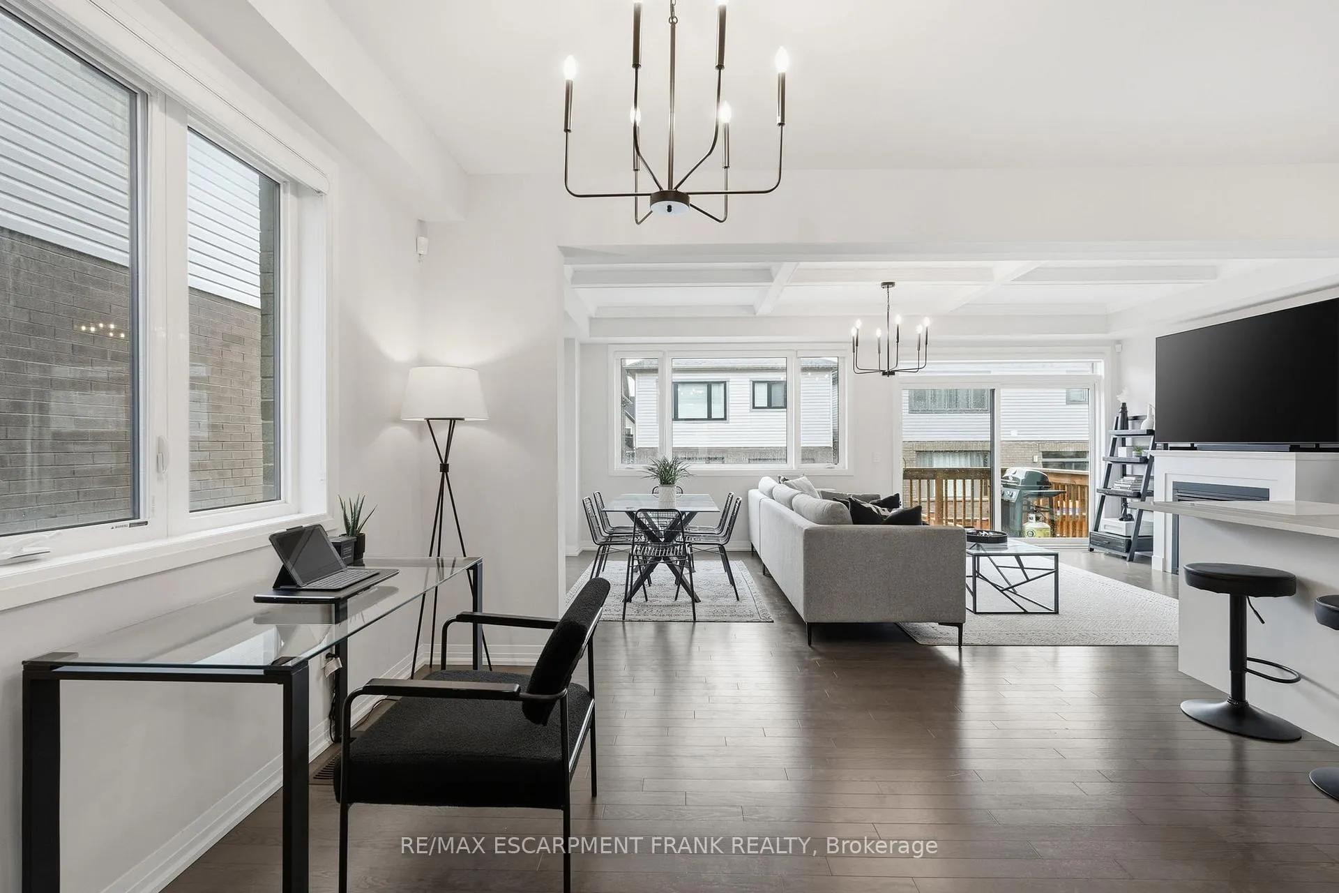 Photo 6 of 171 Spitfire Drive, Hamilton, Mount Hope — HOMEH