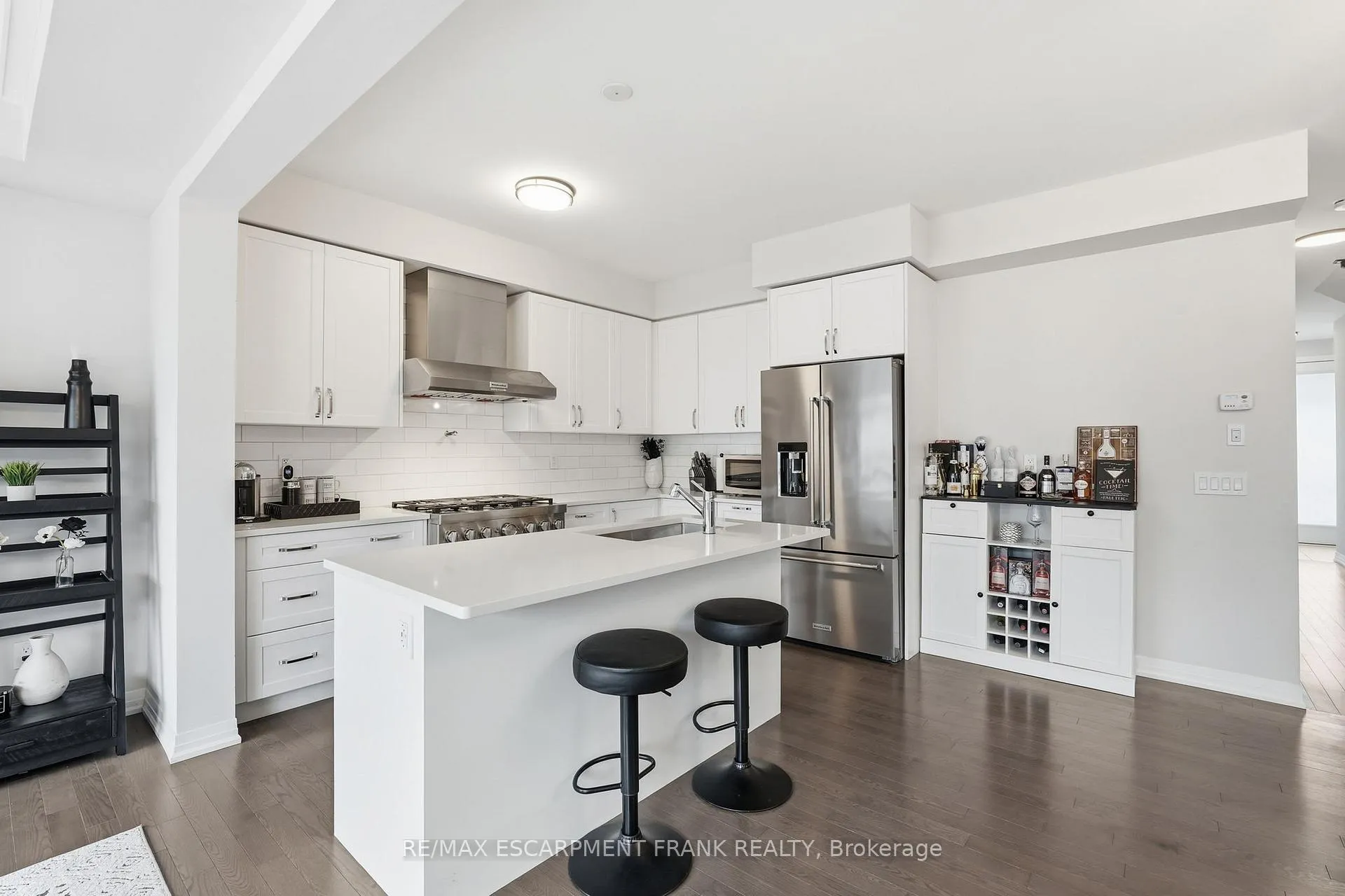Photo 11 of 171 Spitfire Drive, Hamilton, Mount Hope — HOMEH