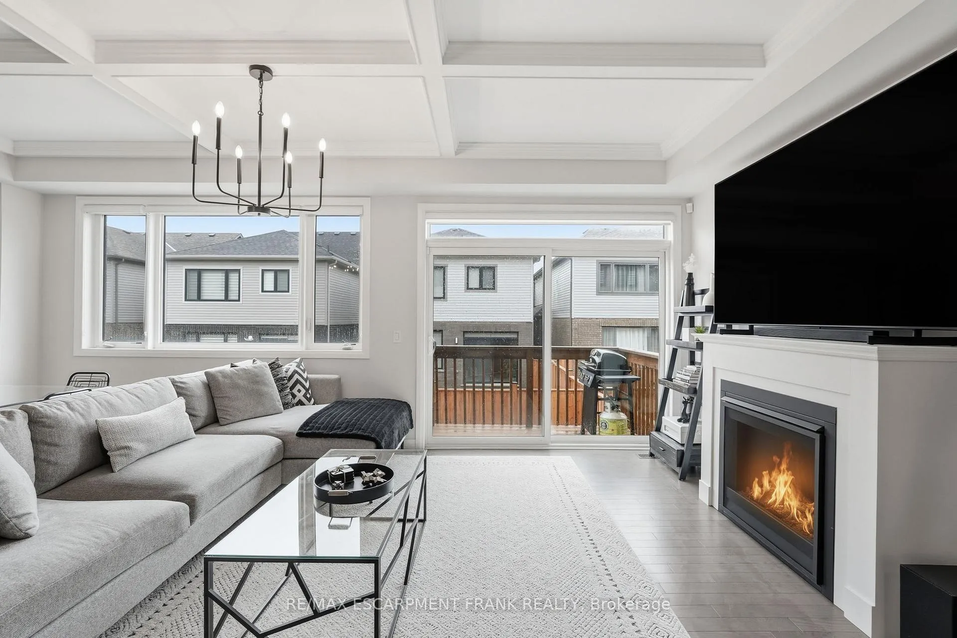 Photo 15 of 171 Spitfire Drive, Hamilton, Mount Hope — HOMEH