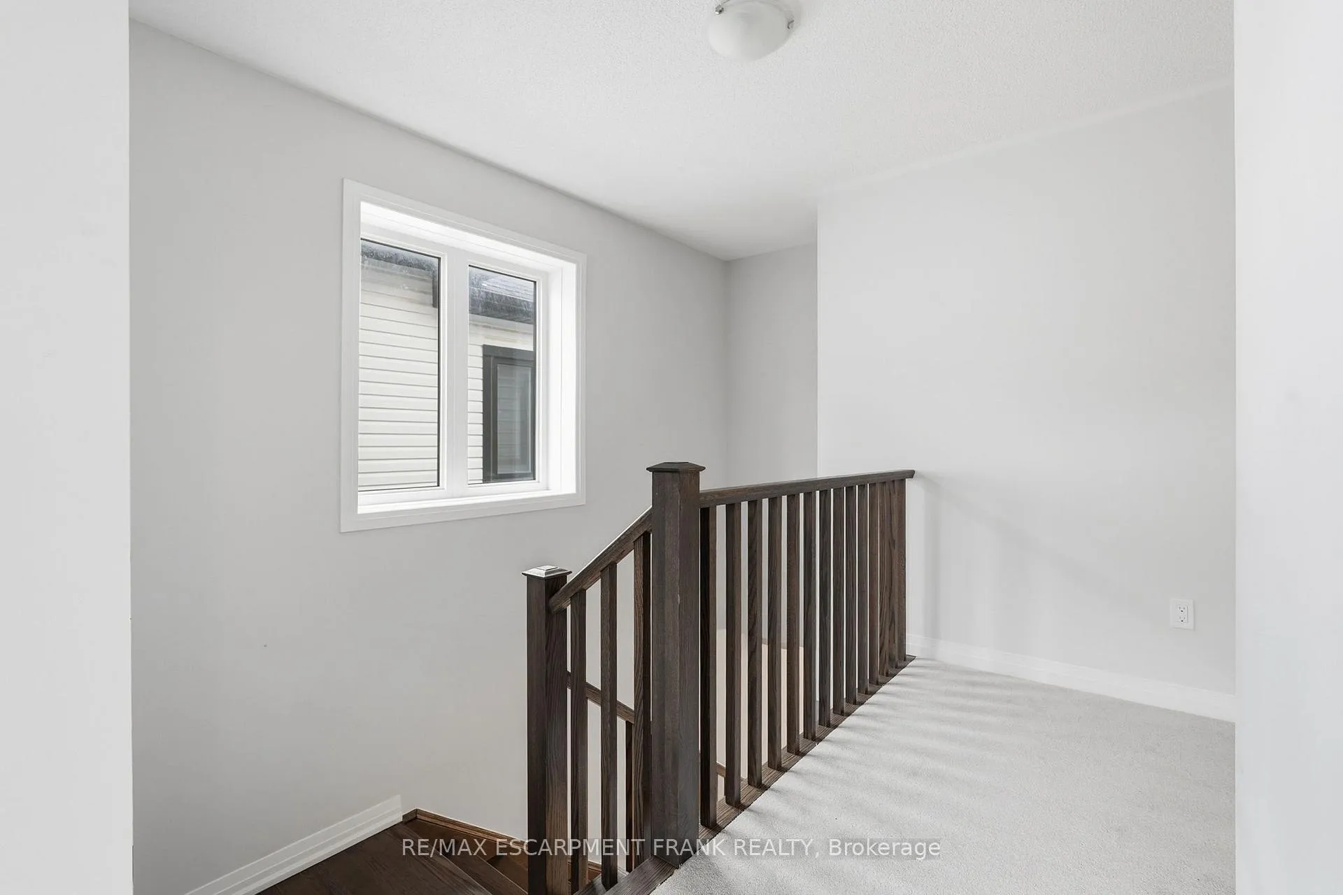 Photo 28 of 171 Spitfire Drive, Hamilton, Mount Hope — HOMEH