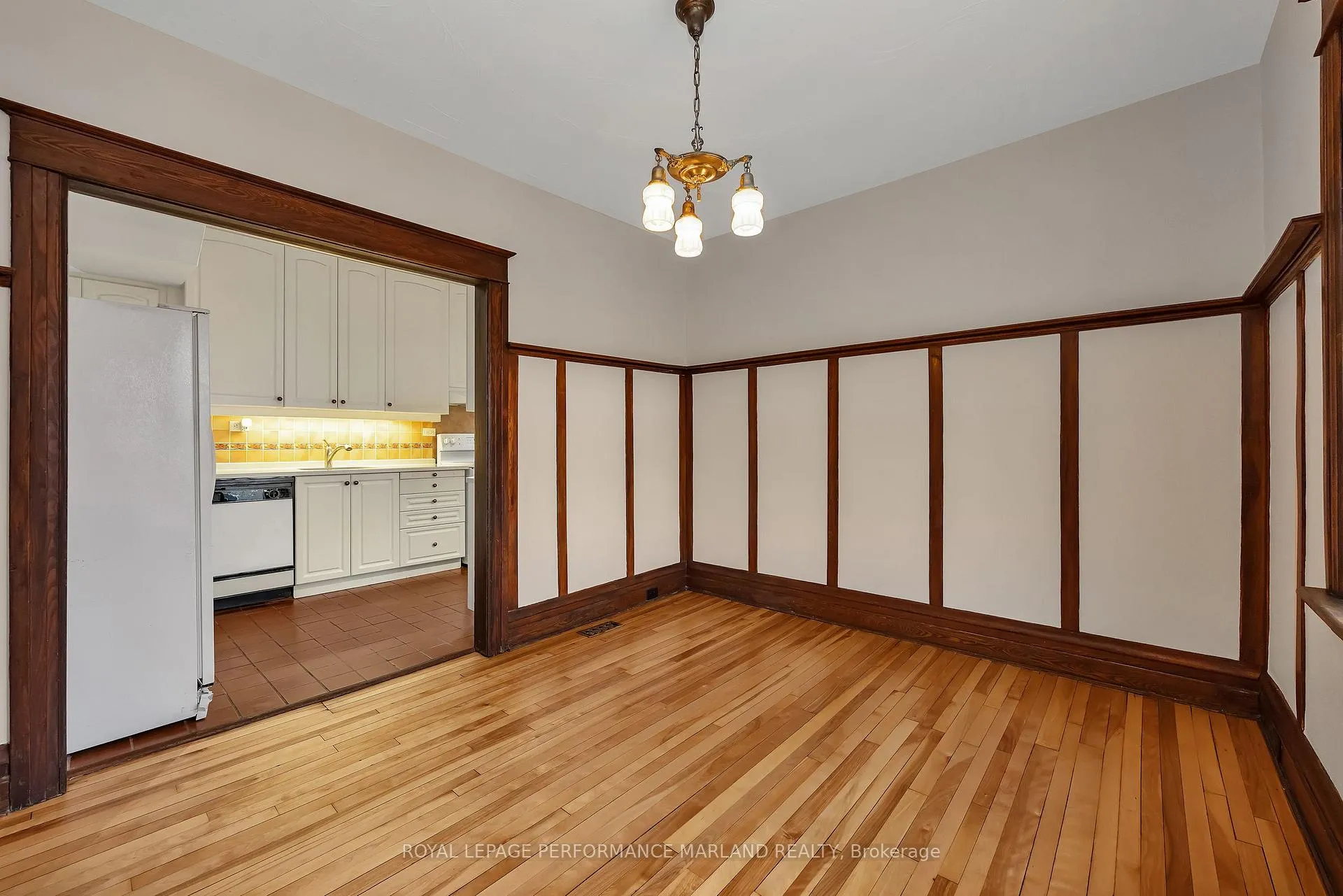Photo 5 of 155 Belmont Avenue, Ottawa, Old Ottawa South — HOMEH