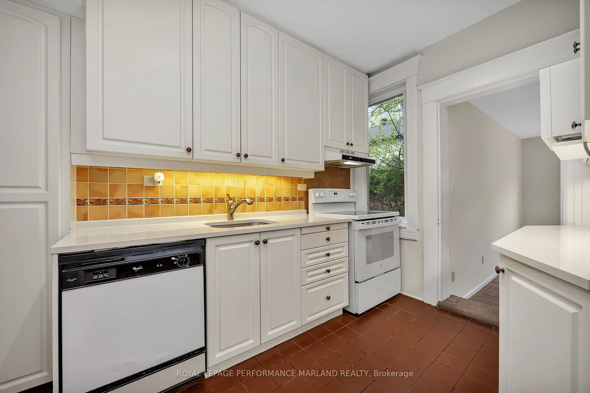 Photo 8 of 155 Belmont Avenue, Ottawa, Old Ottawa South — HOMEH