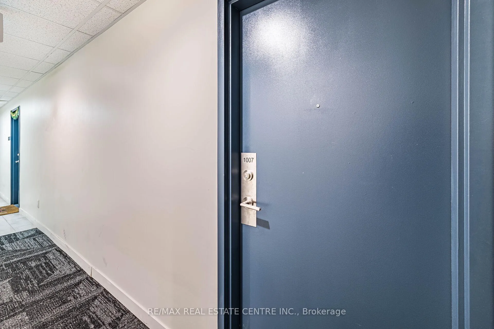 Photo 5 of Unit 1007, 128 King Street N, Waterloo, Downtown Waterloo — HOMEH