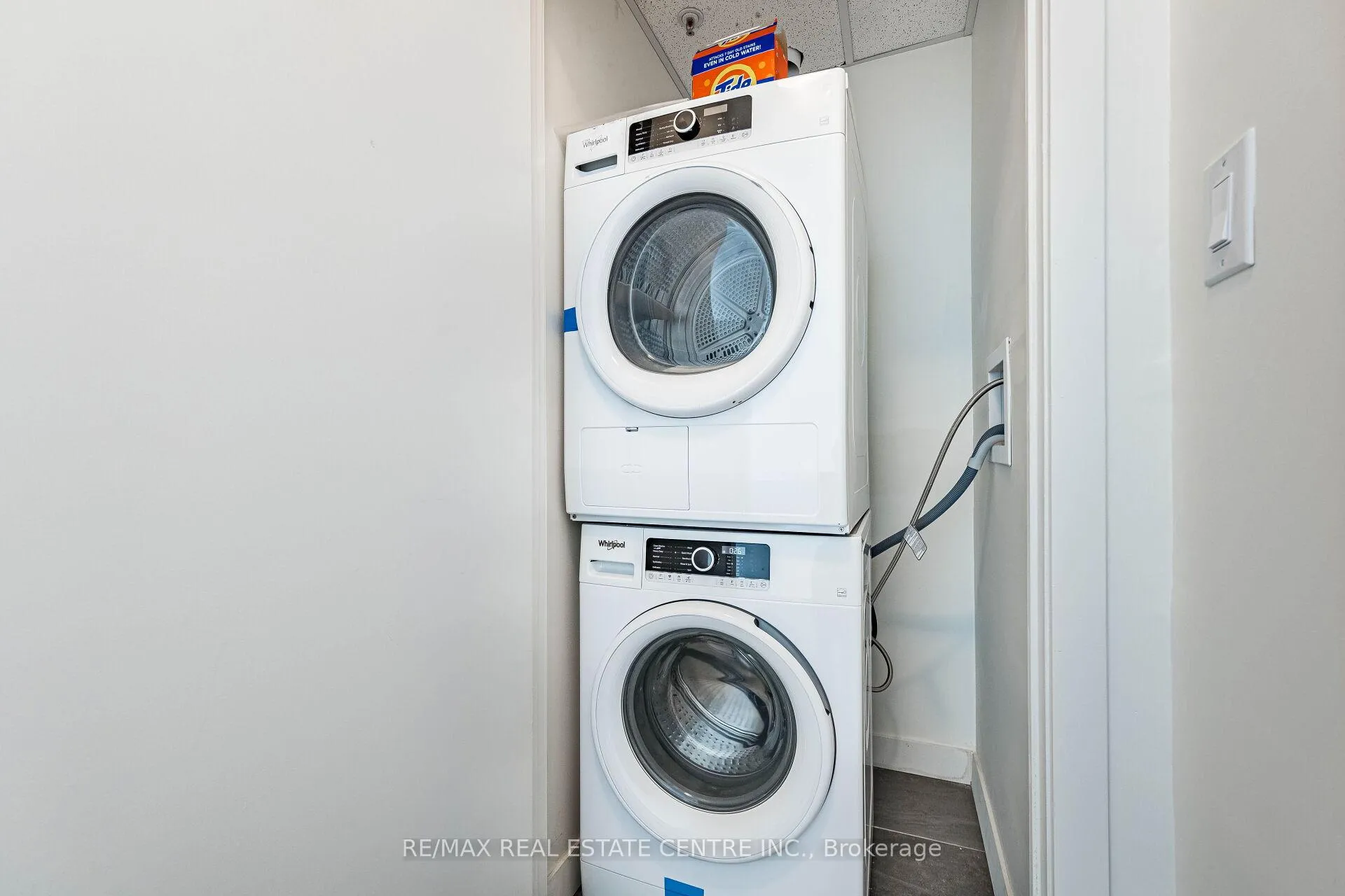 Photo 26 of Unit 1007, 128 King Street N, Waterloo, Downtown Waterloo — HOMEH