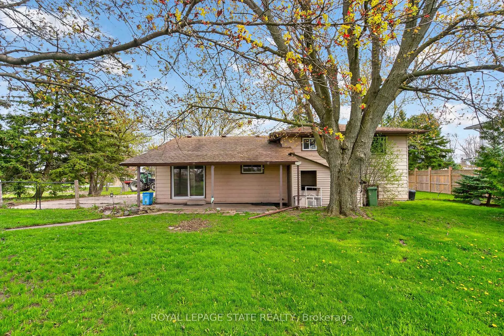 Photo 26 of 564 Trinity Church Road, Hamilton, Rural Glanbrook — HOMEH