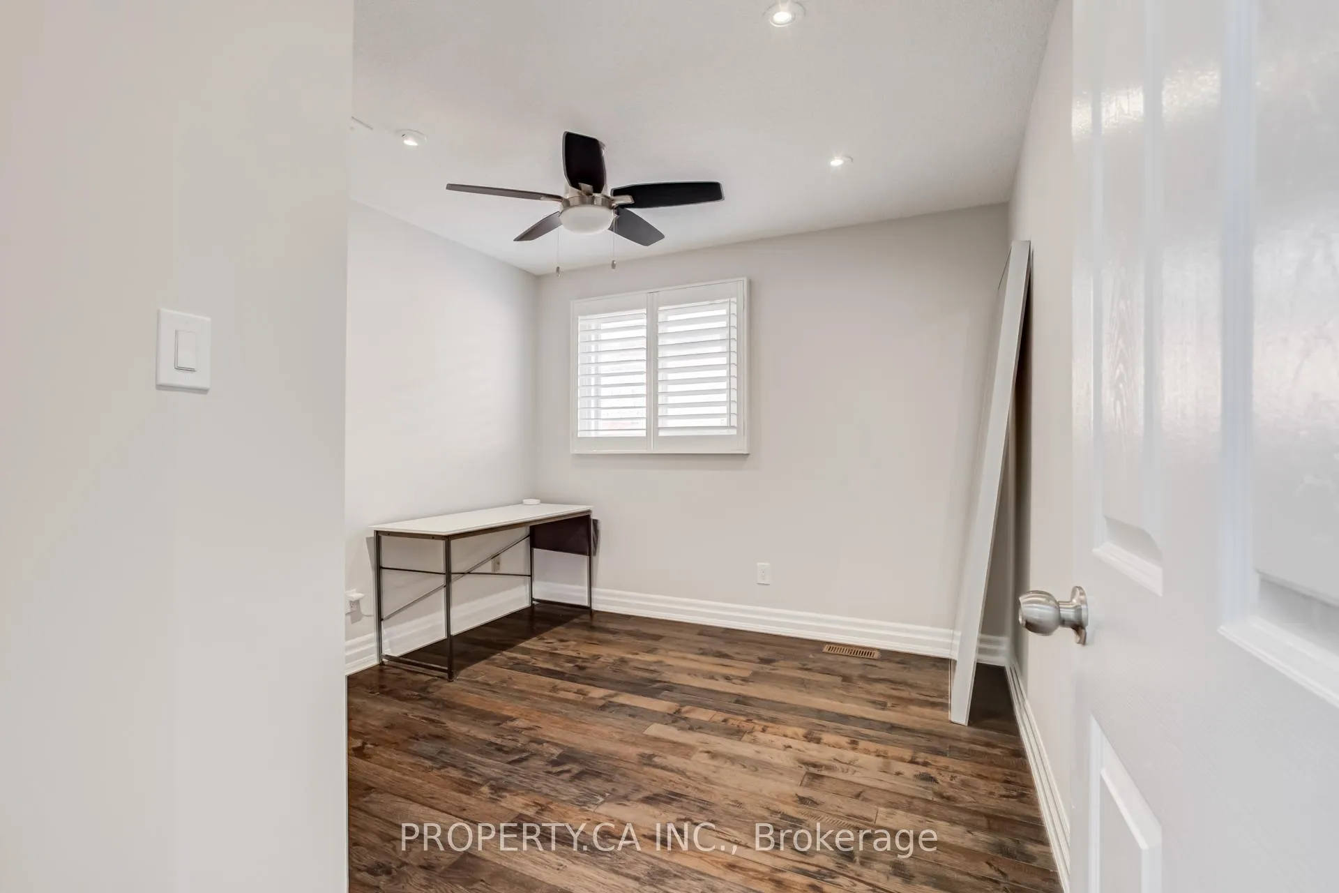 Photo 32 of 150 Brookmill Drive, Vaughan, Brownridge — HOMEH