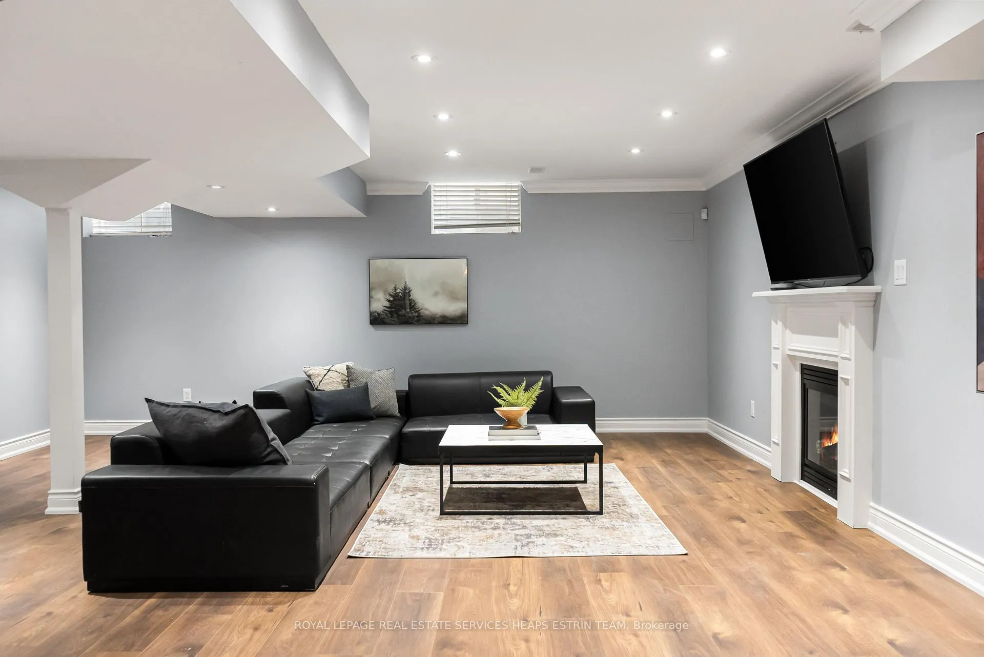 Photo 43 of 2 Braecrest Avenue, Etobicoke, Humber Heights — HOMEH