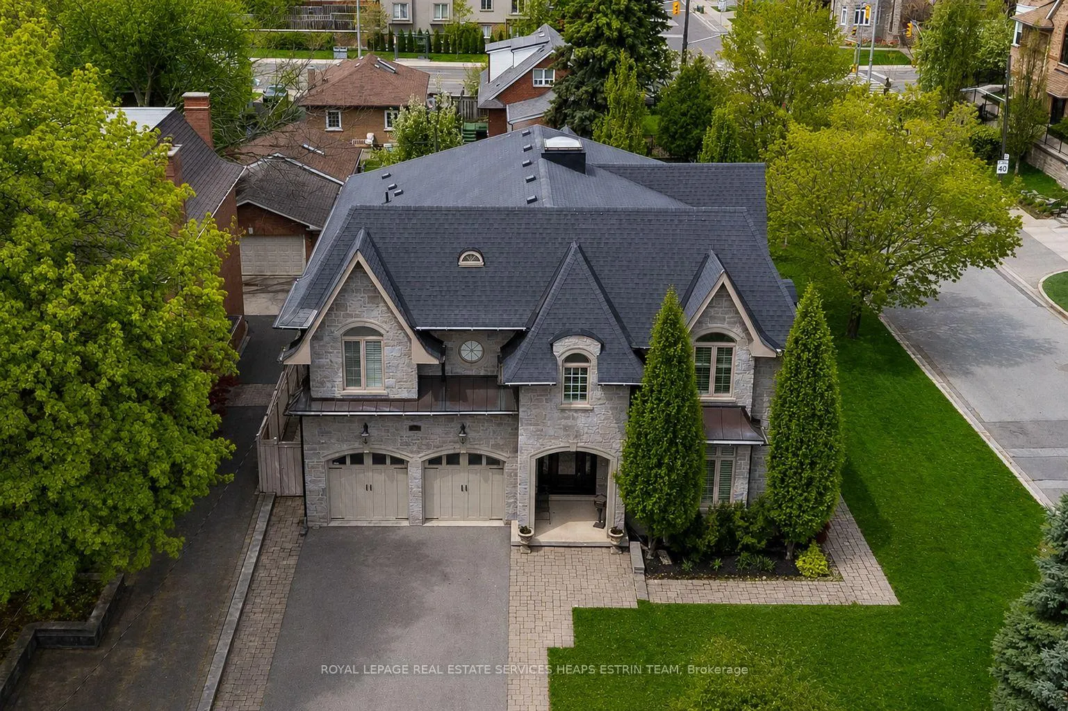 Photo 49 of 2 Braecrest Avenue, Etobicoke, Humber Heights — HOMEH