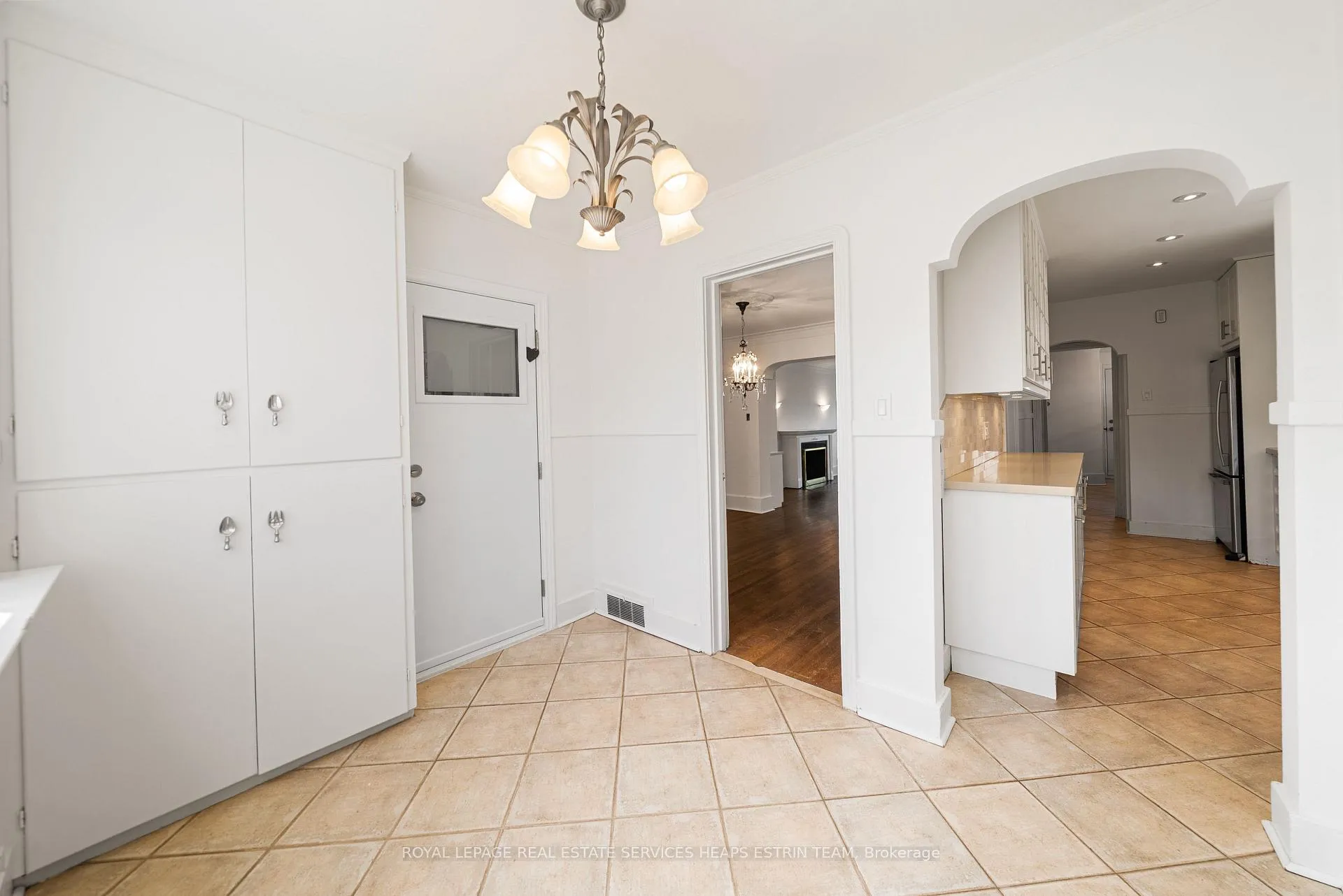 Photo 16 of 61 Sutherland Drive, Toronto, Leaside — HOMEH