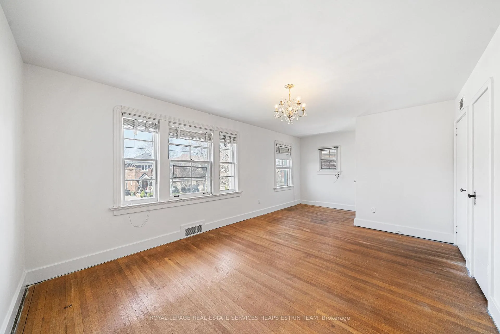 Photo 19 of 61 Sutherland Drive, Toronto, Leaside — HOMEH