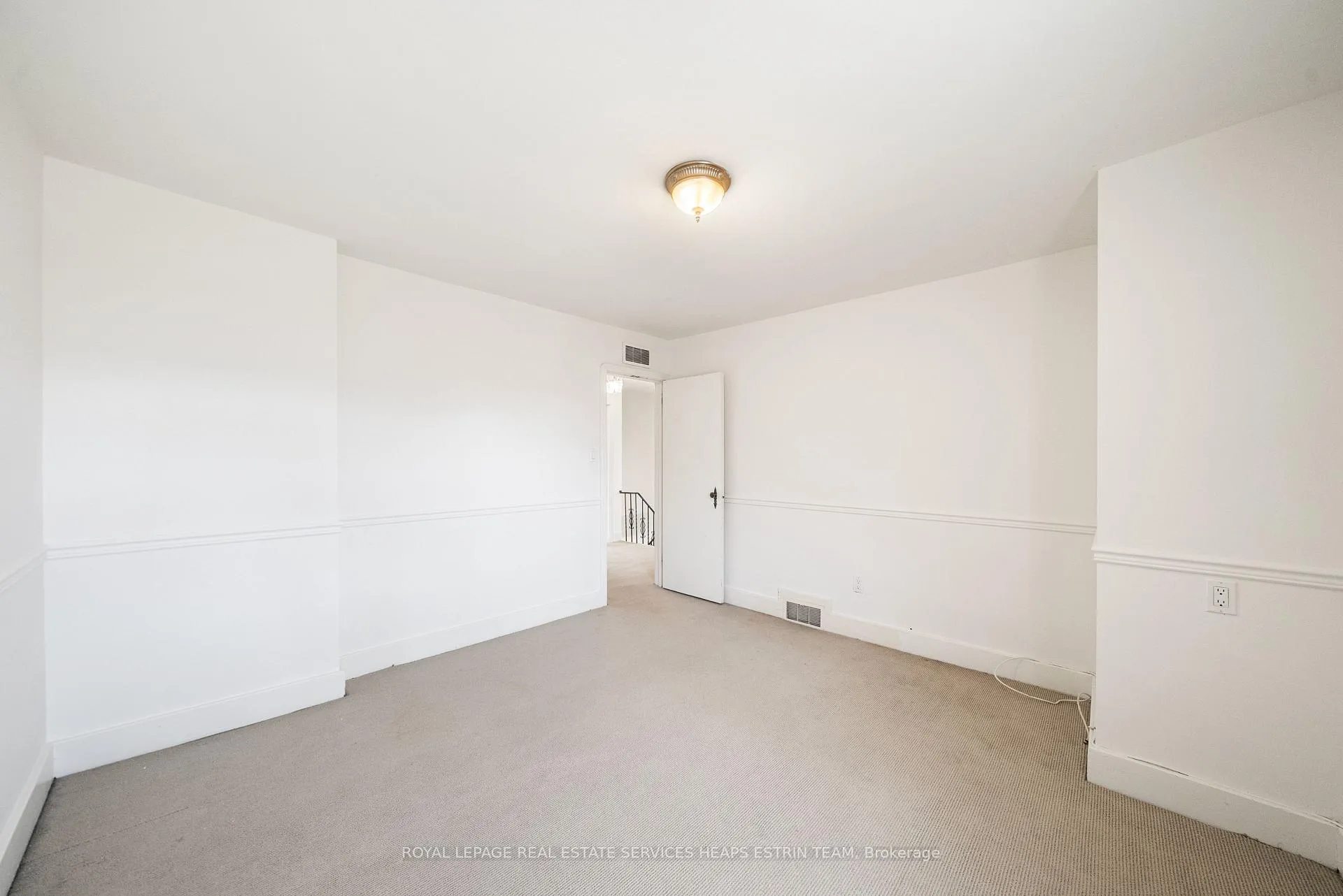 Photo 22 of 61 Sutherland Drive, Toronto, Leaside — HOMEH
