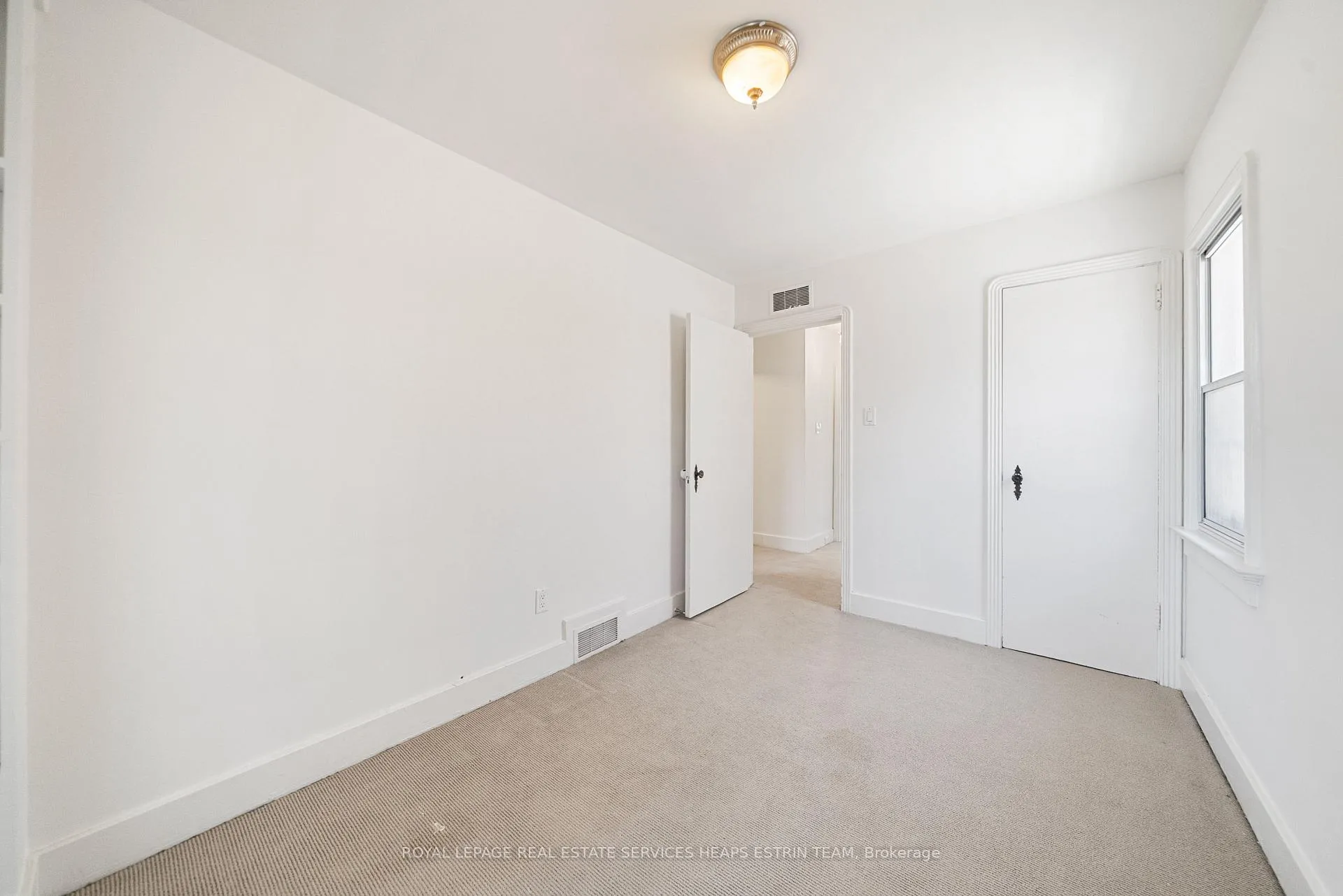 Photo 23 of 61 Sutherland Drive, Toronto, Leaside — HOMEH