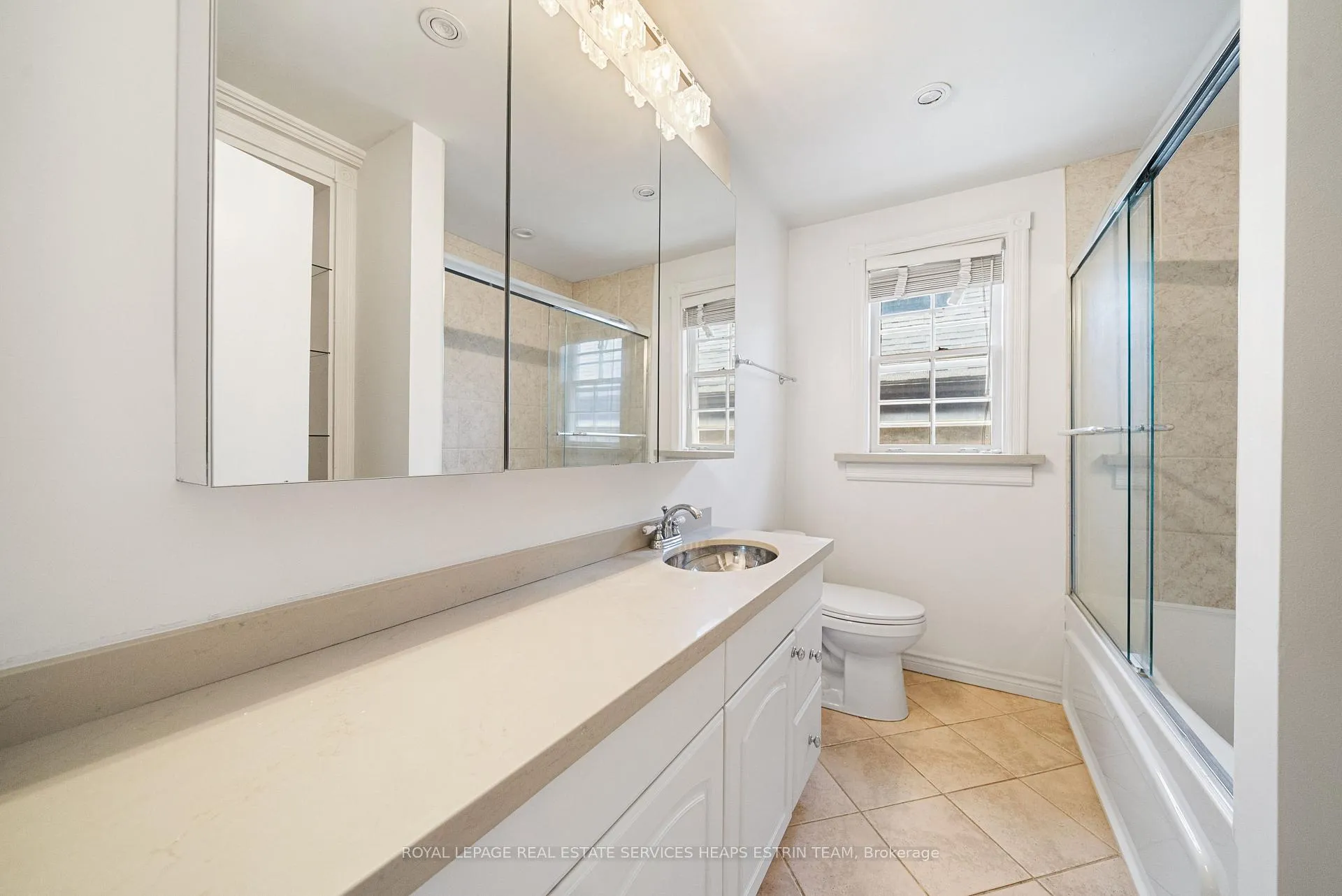 Photo 26 of 61 Sutherland Drive, Toronto, Leaside — HOMEH