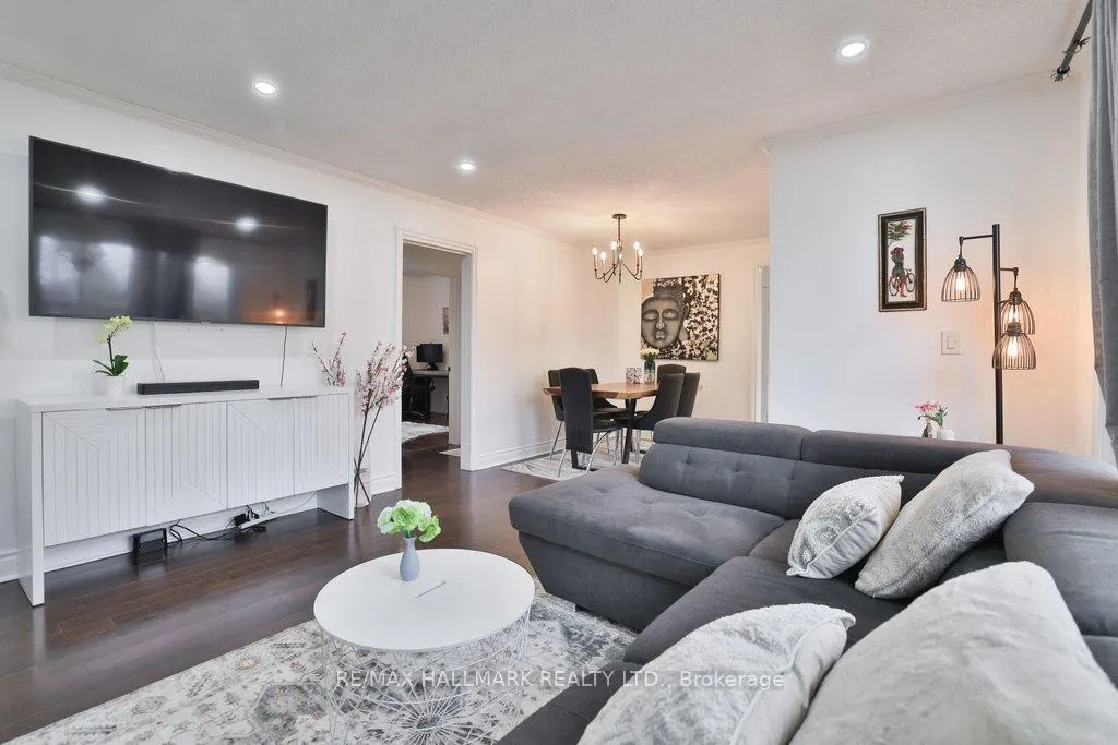 Photo 3 of 2334 Prospect Street, Burlington, Brant — HOMEH