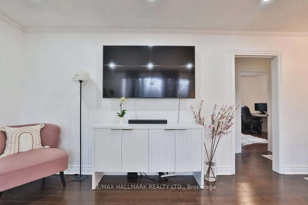 Photo 6 of 2334 Prospect Street, Burlington, Brant — HOMEH