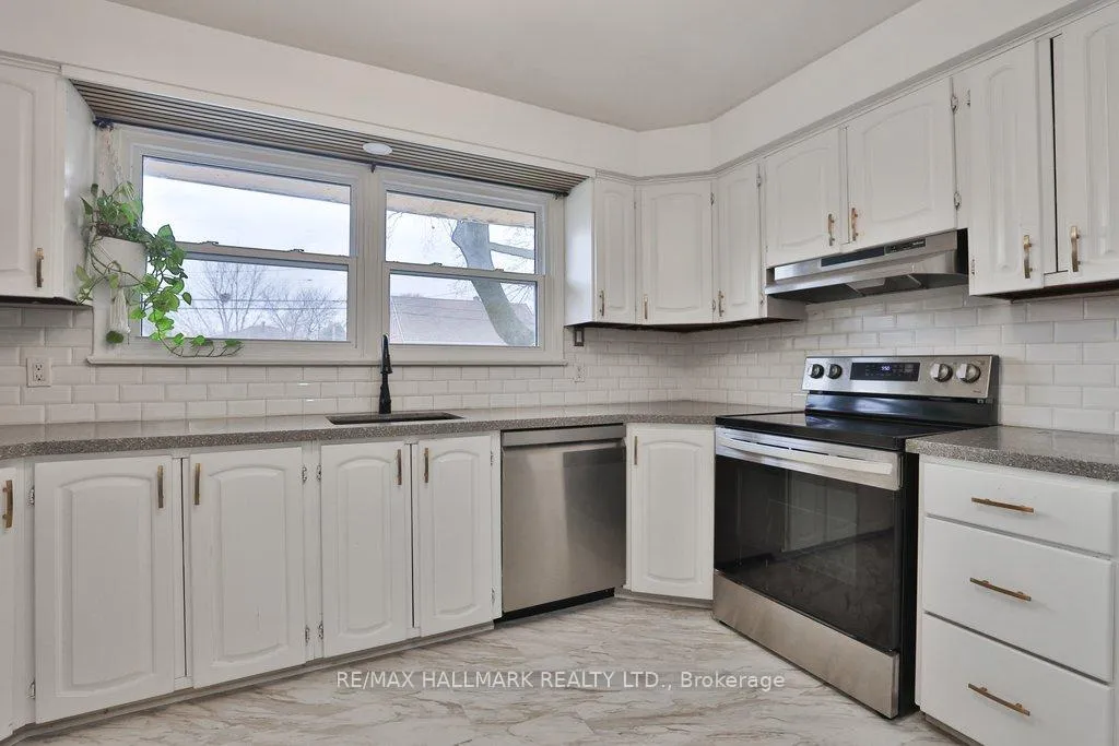 Photo 11 of 2334 Prospect Street, Burlington, Brant — HOMEH