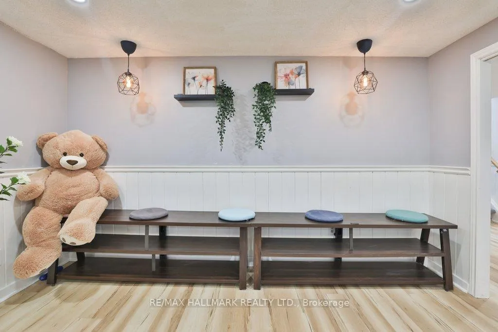 Photo 25 of 2334 Prospect Street, Burlington, Brant — HOMEH