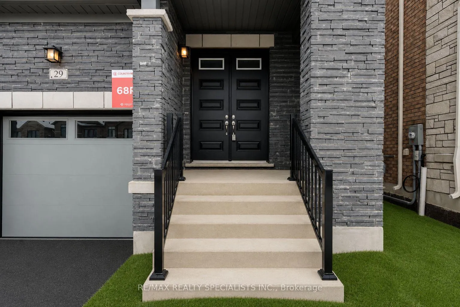 Photo 2 of 29 Periwinkle Road, Springwater, Midhurst — HOMEH