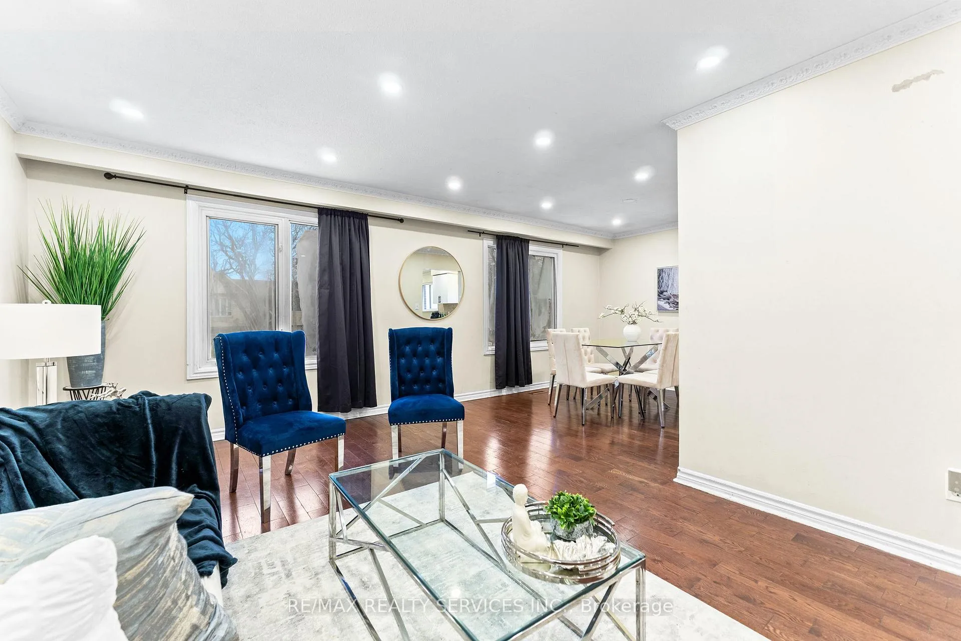 Photo 7 of 13 Linkdale Road, Brampton, Brampton North — HOMEH