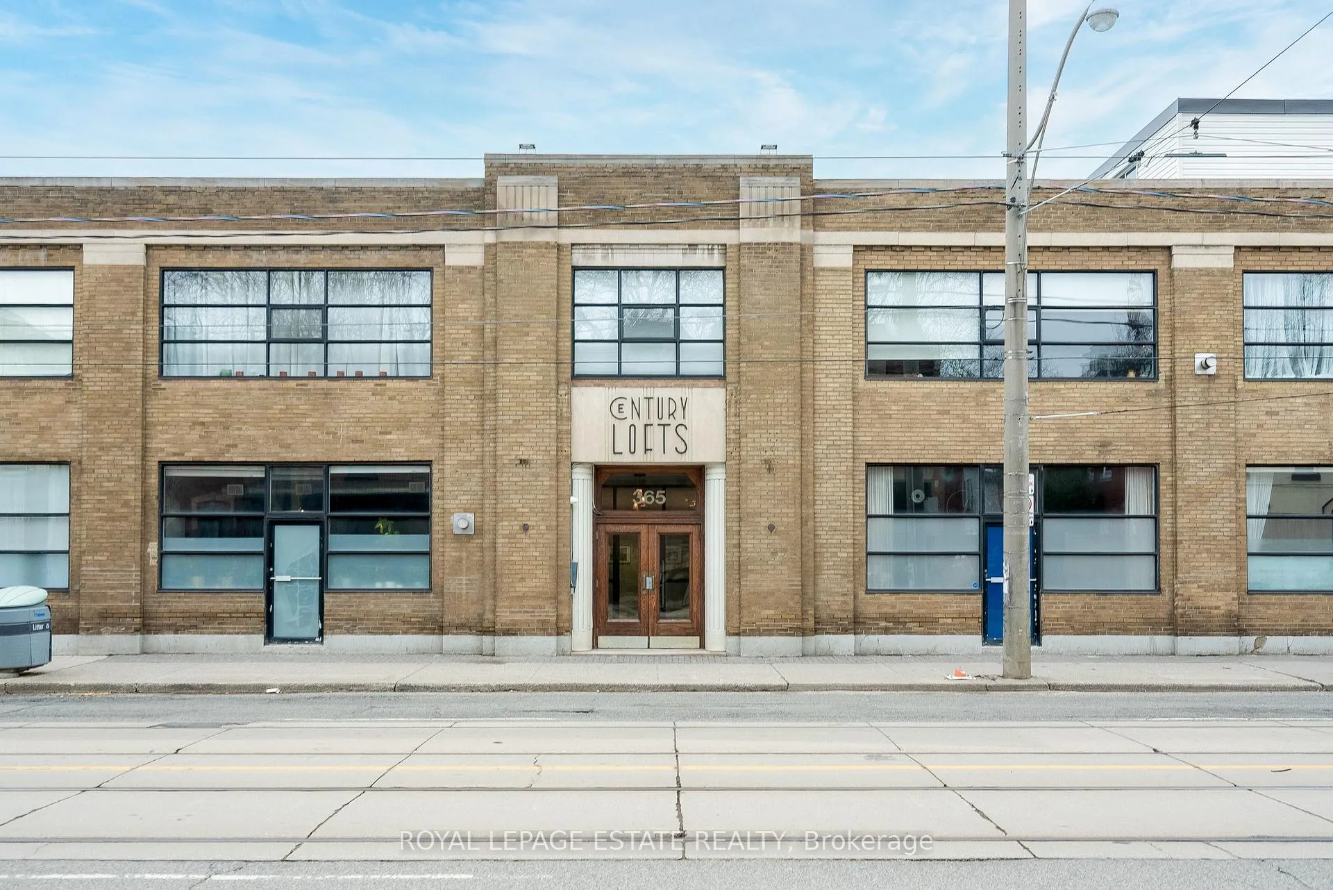 Photo 1 of Unit 216, 365 Dundas Street E, Toronto, Moss Park — HOMEH