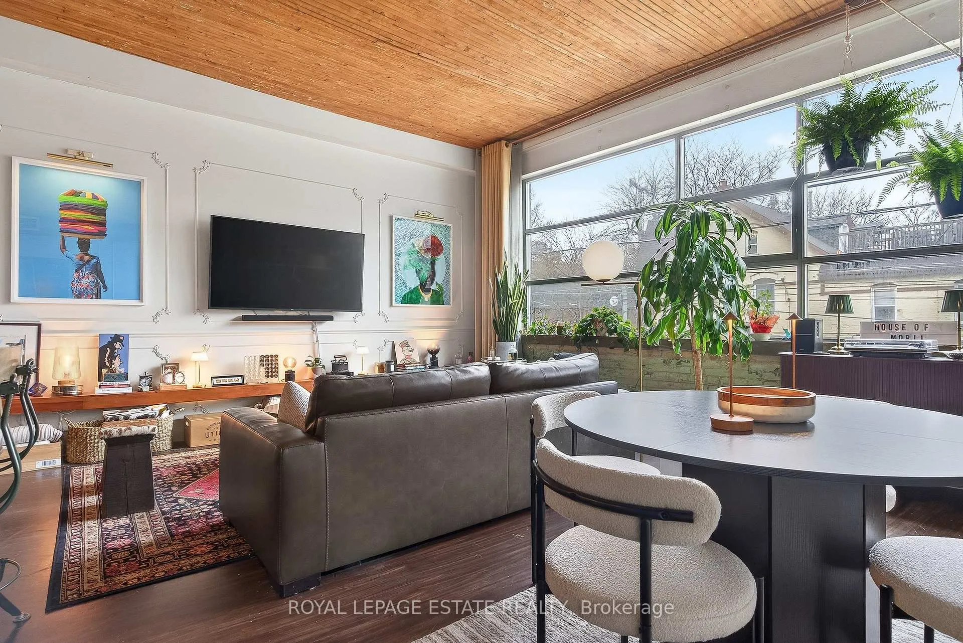Photo 11 of Unit 216, 365 Dundas Street E, Toronto, Moss Park — HOMEH