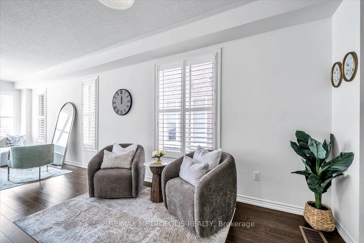 Photo 15 of 120 Laing Drive, Whitby, Rural Whitby — HOMEH