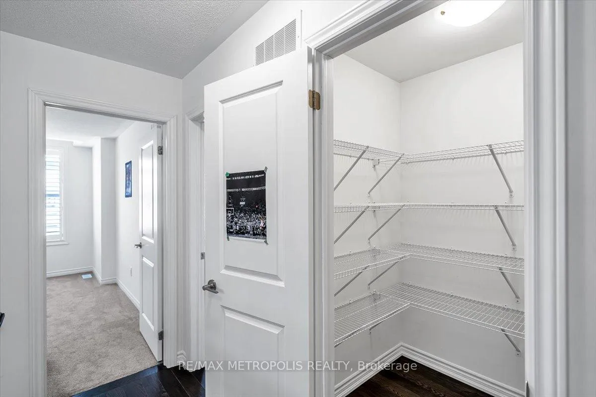 Photo 27 of 120 Laing Drive, Whitby, Rural Whitby — HOMEH