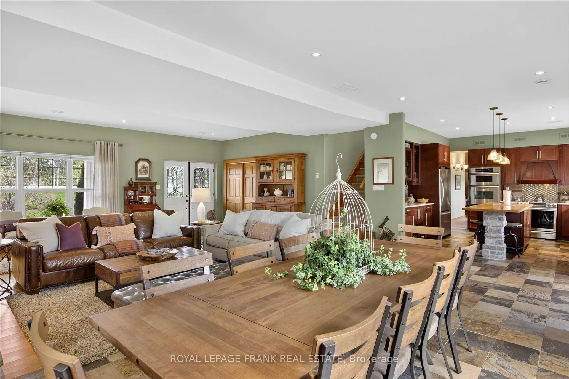 Photo 7 of 369 Douglas Road, Douro-Dummer — HOMEH