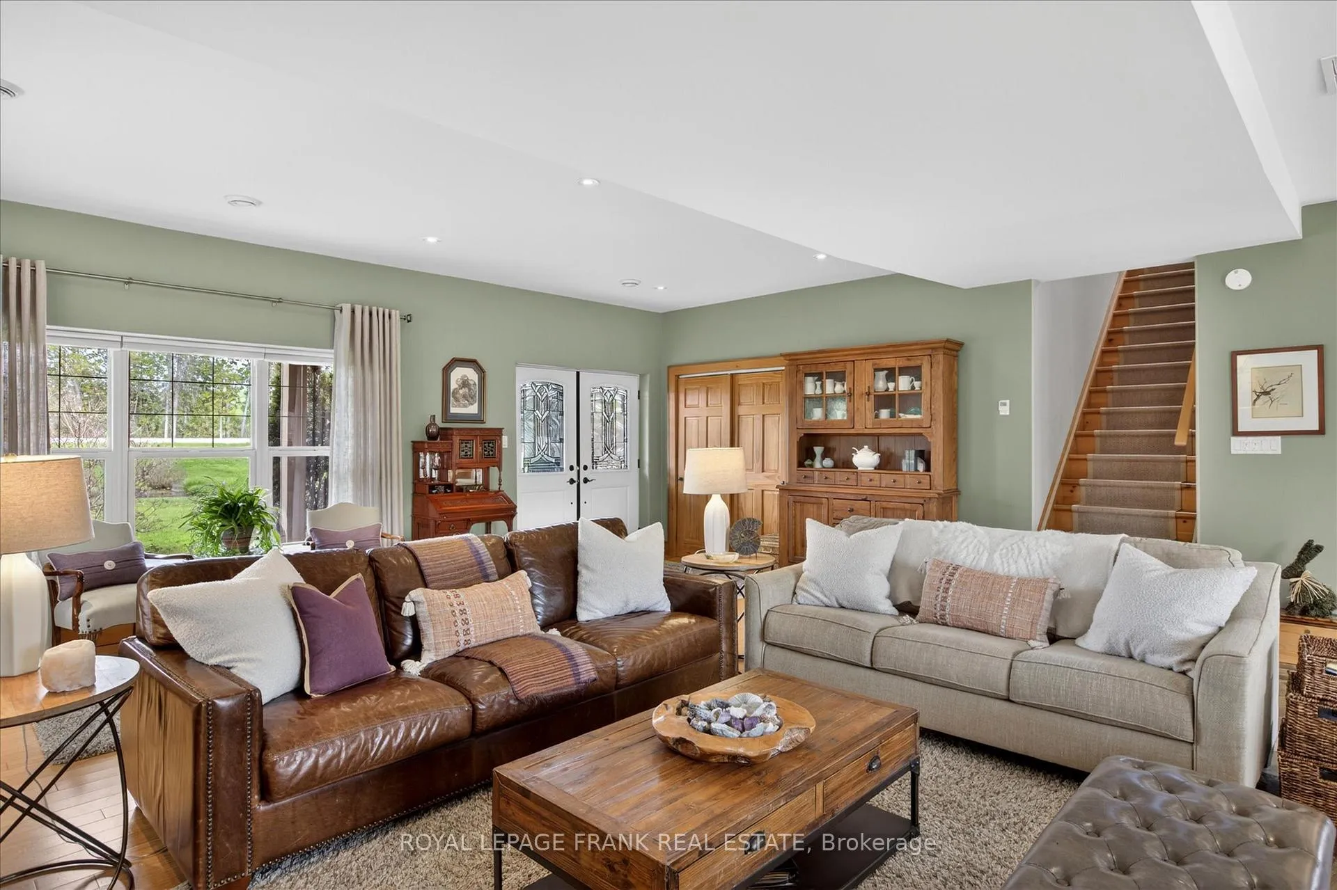 Photo 10 of 369 Douglas Road, Douro-Dummer — HOMEH
