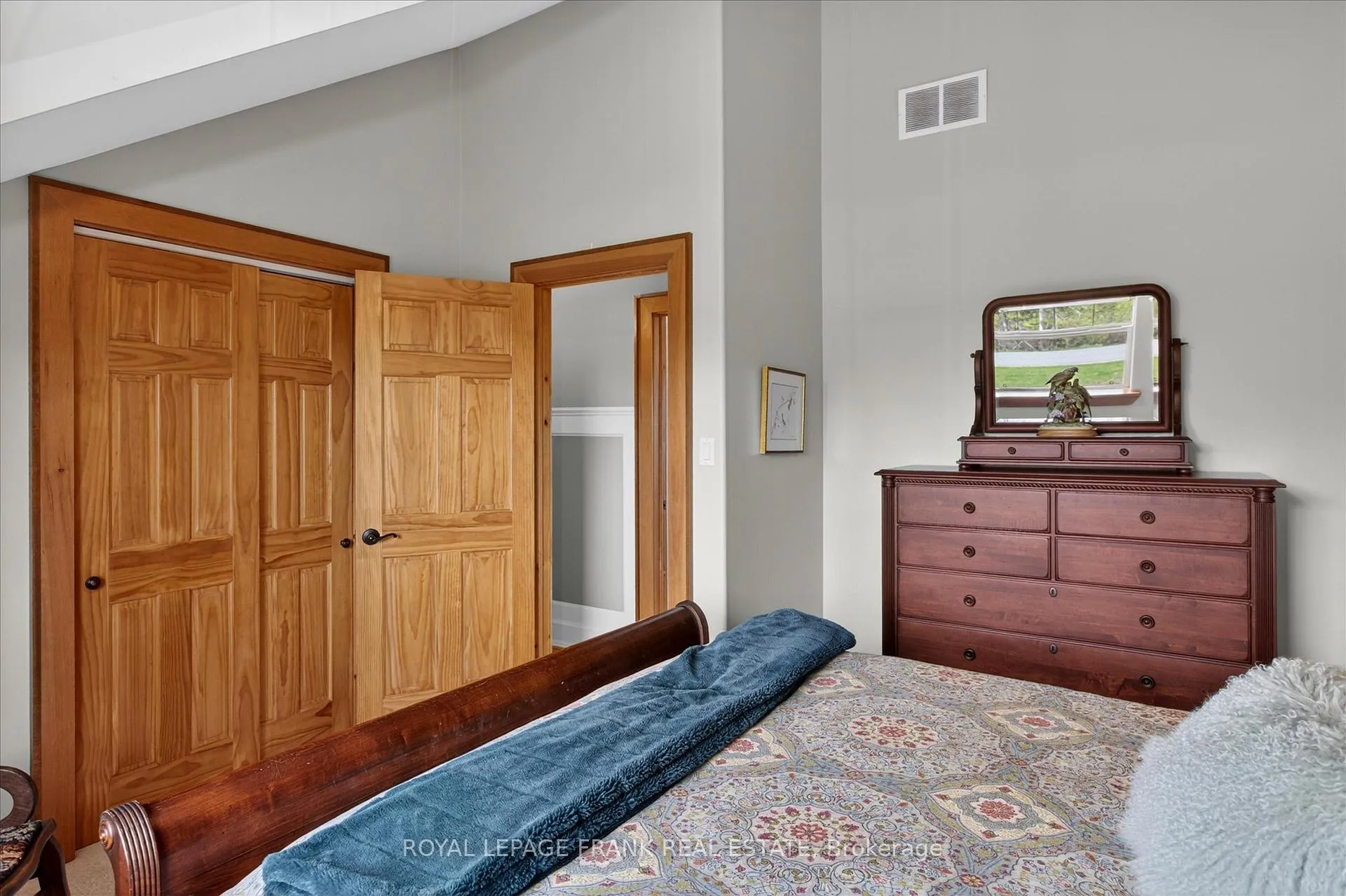 Photo 31 of 369 Douglas Road, Douro-Dummer — HOMEH