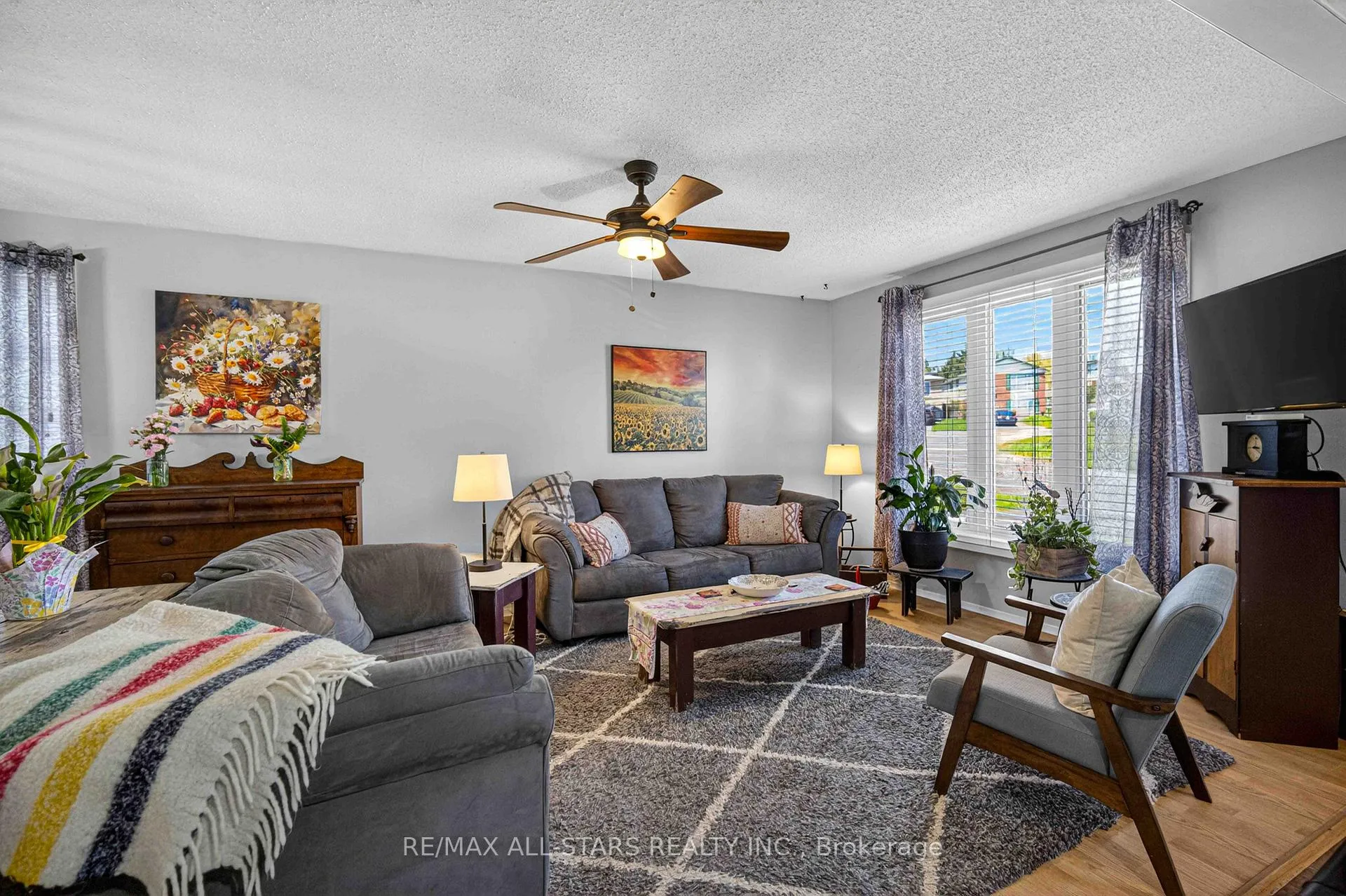 Photo 5 of 2147 Springwood Road, Peterborough, Monaghan Ward 2 — HOMEH
