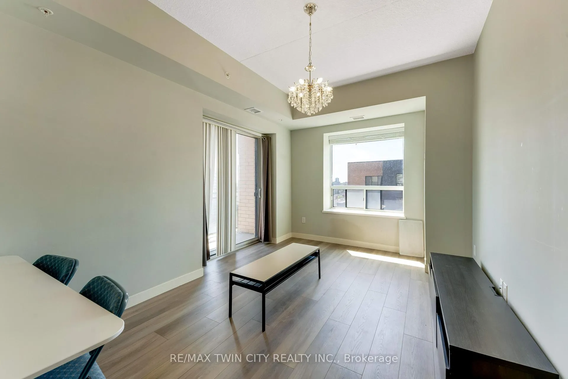 Photo 17 of Unit 1102, 318 Spruce Street E, Waterloo, Downtown Waterloo — HOMEH